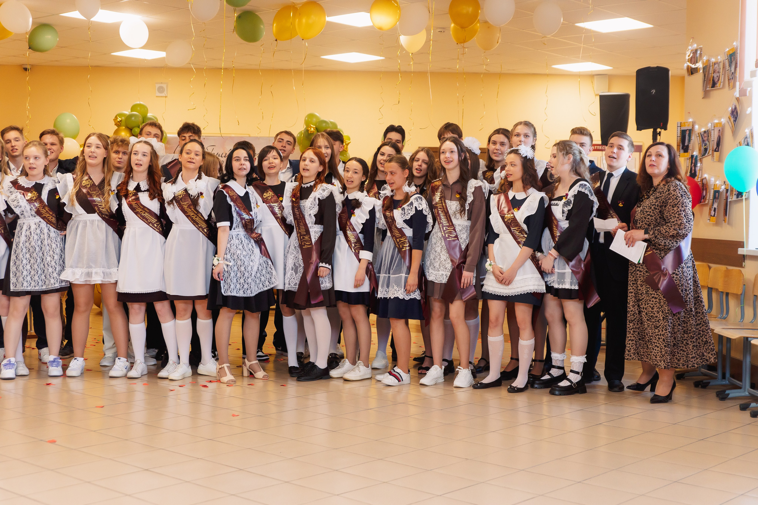 Последний звонок. Фотограф в Кронштадте и Санкт-Петербурге Анастасия Коваленко