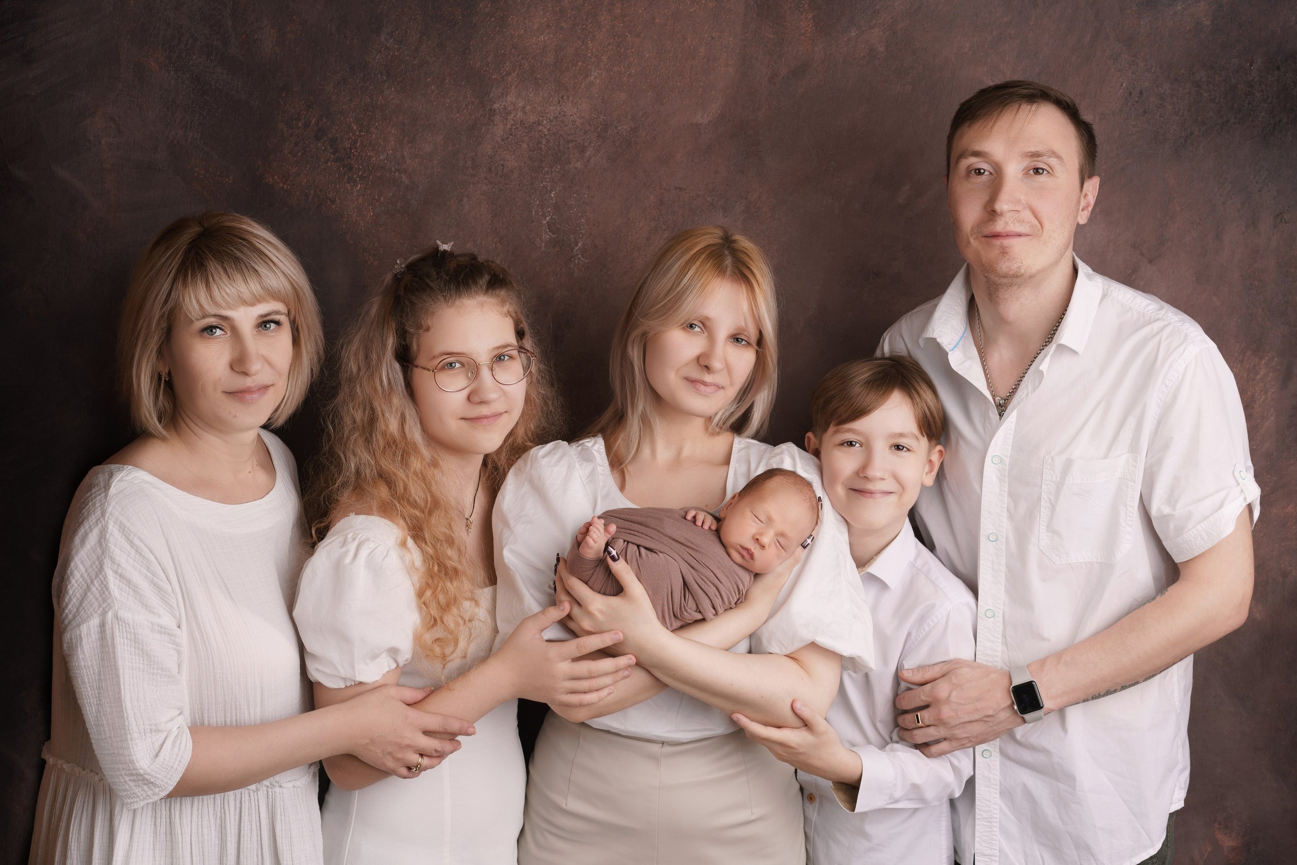 Семейные фотосессии с новорожденными | Трогательные кадры малышей и их близких в Москве и МО. Фотосессия новорожденных в Москве и Московской области | Профессиональный фотограф newborn — Татьяна Иванова