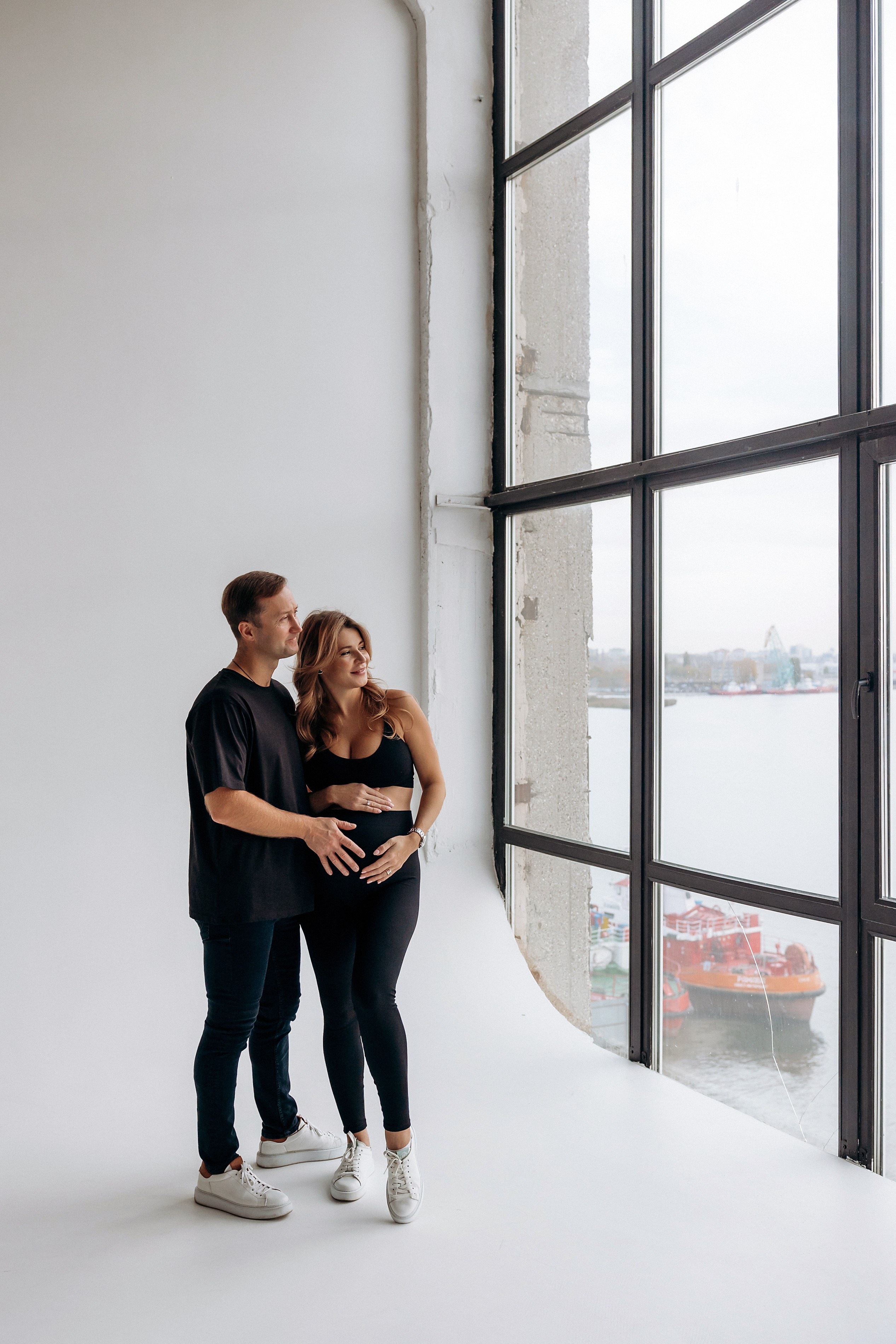 Валя и семья.В ожидании Владимира.Фотостудия Баланс. Фотограф в Калининграде свадебная фотография, репортажная, фотосессии