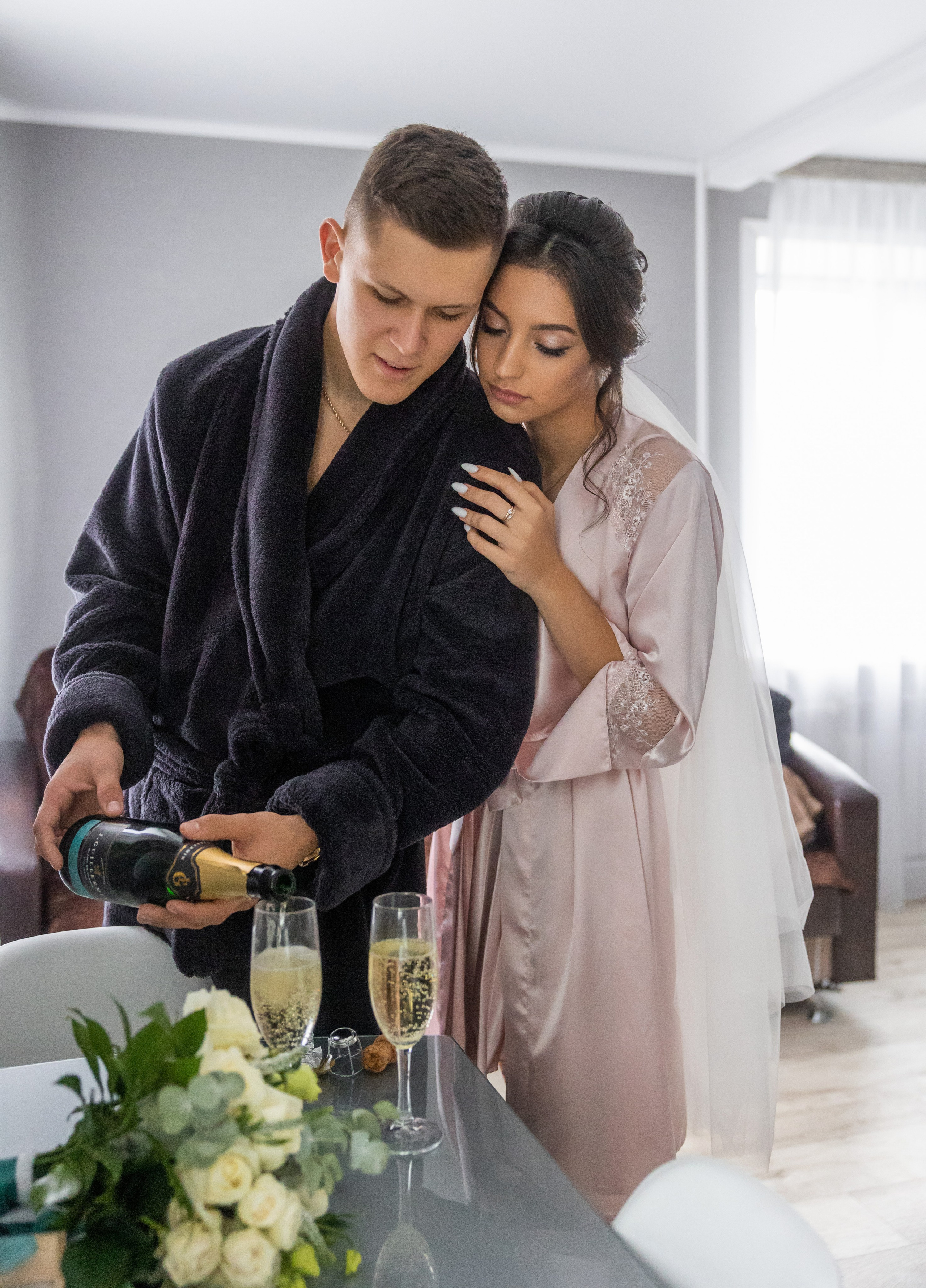 Антон и Дарья. Фотограф Петров Александр Свадьбы, Съемка в студии, Выпускные альбомы г. Балашов