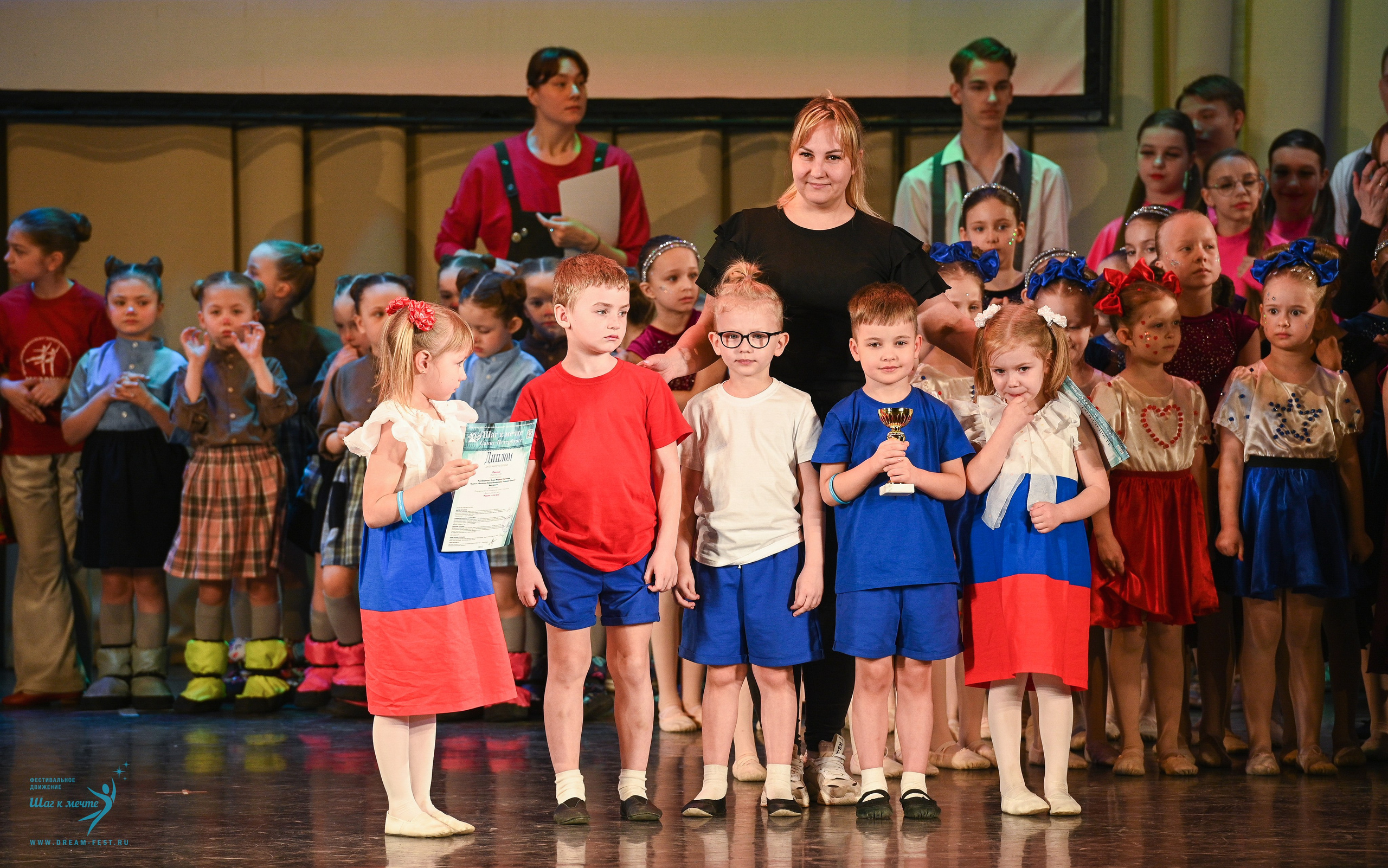26.04.2025 Фестивальное движение «Шаг к мечте» г. Санкт-Петербург. Медиастудия Фото Концепт