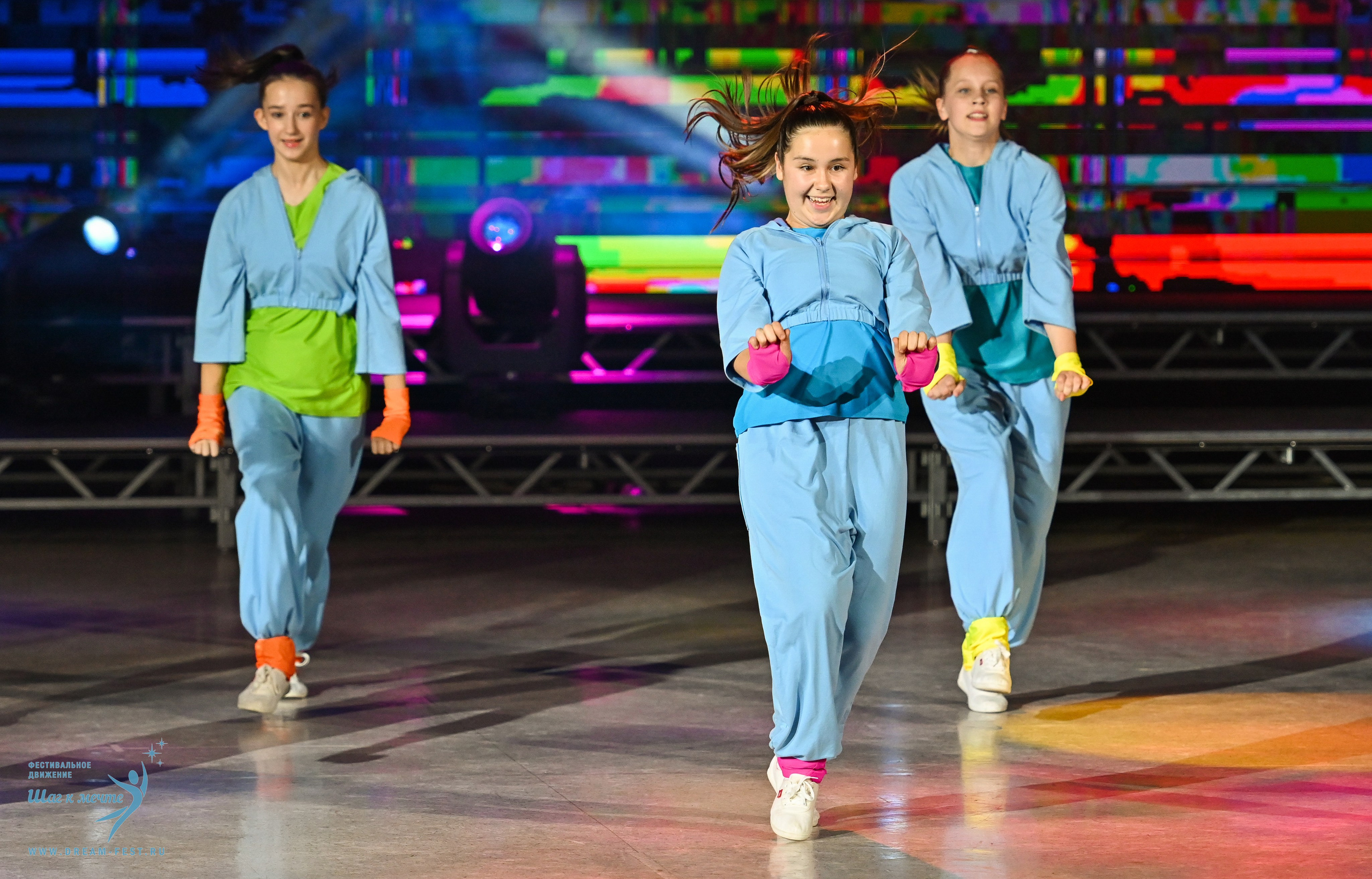 19.10.2024 Фестивальное движение «Шаг к мечте» г. Владимир. Медиастудия Фото Концепт