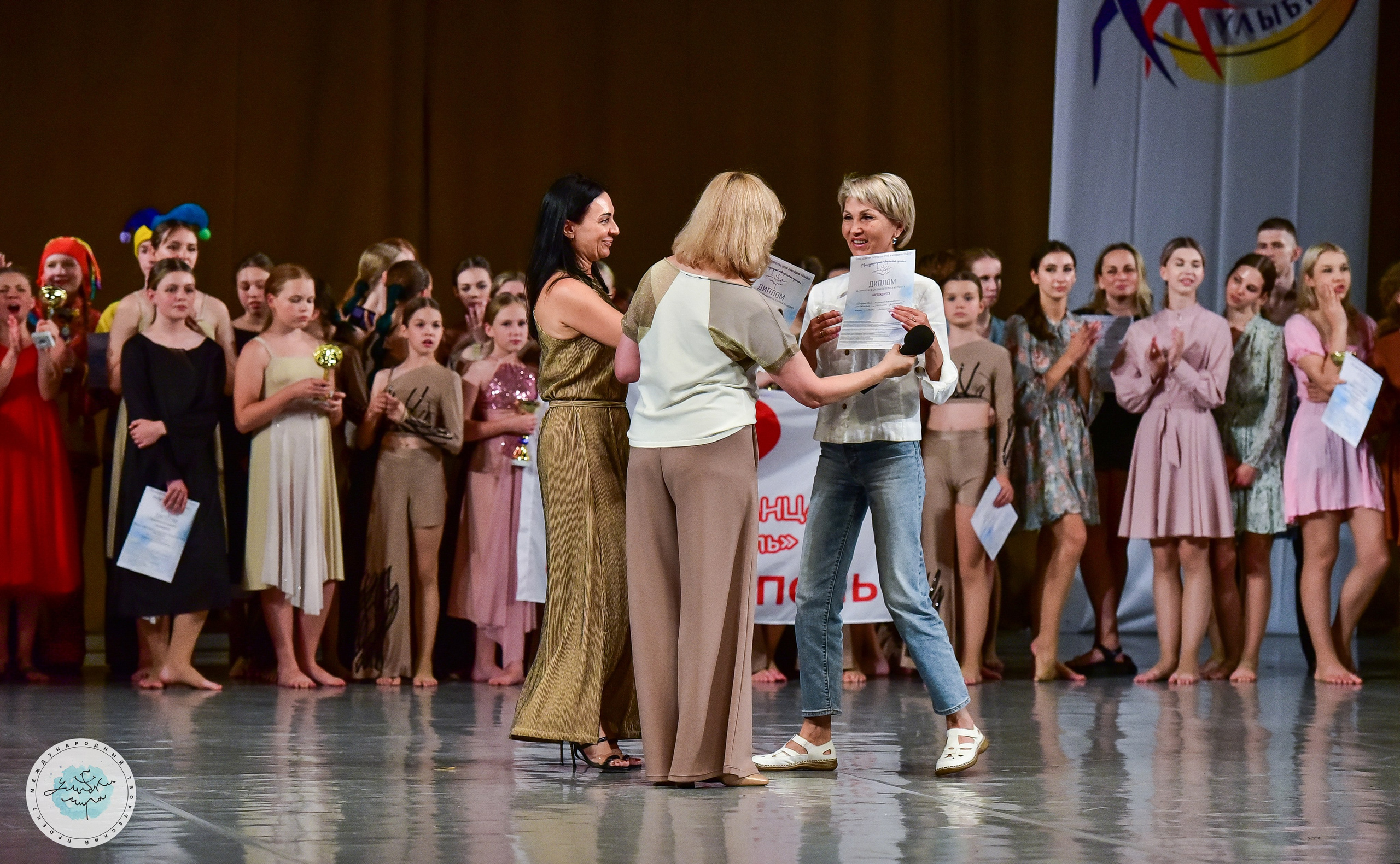 04.07.2024 Финал Международного творческого проекта «Улыбки Мира» г. СПБ. Медиастудия Фото Концепт