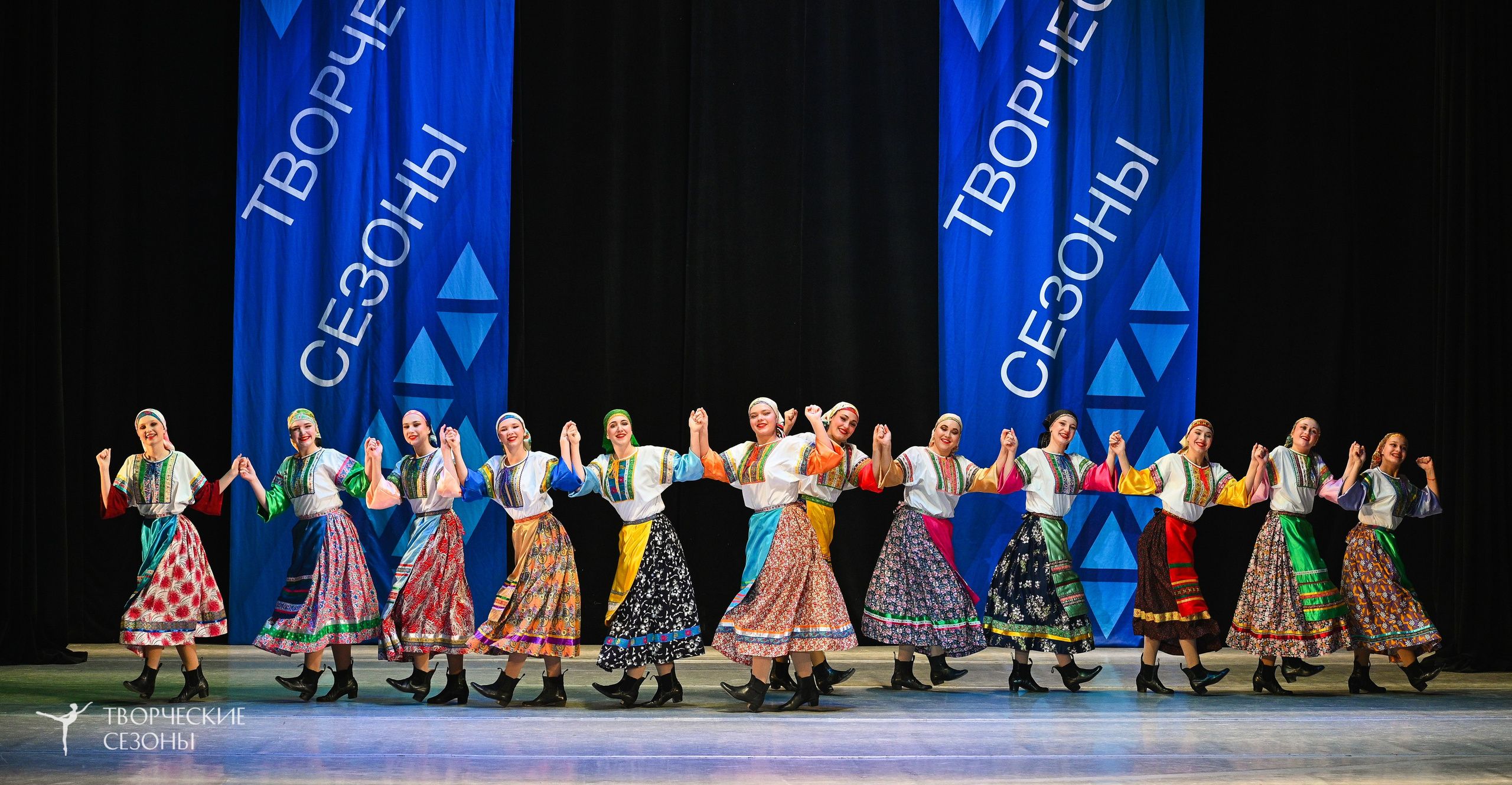 22.11.2025 IV Всероссийский хореографический фестиваль «Россия танцует на Волге». Медиастудия Фото Концепт