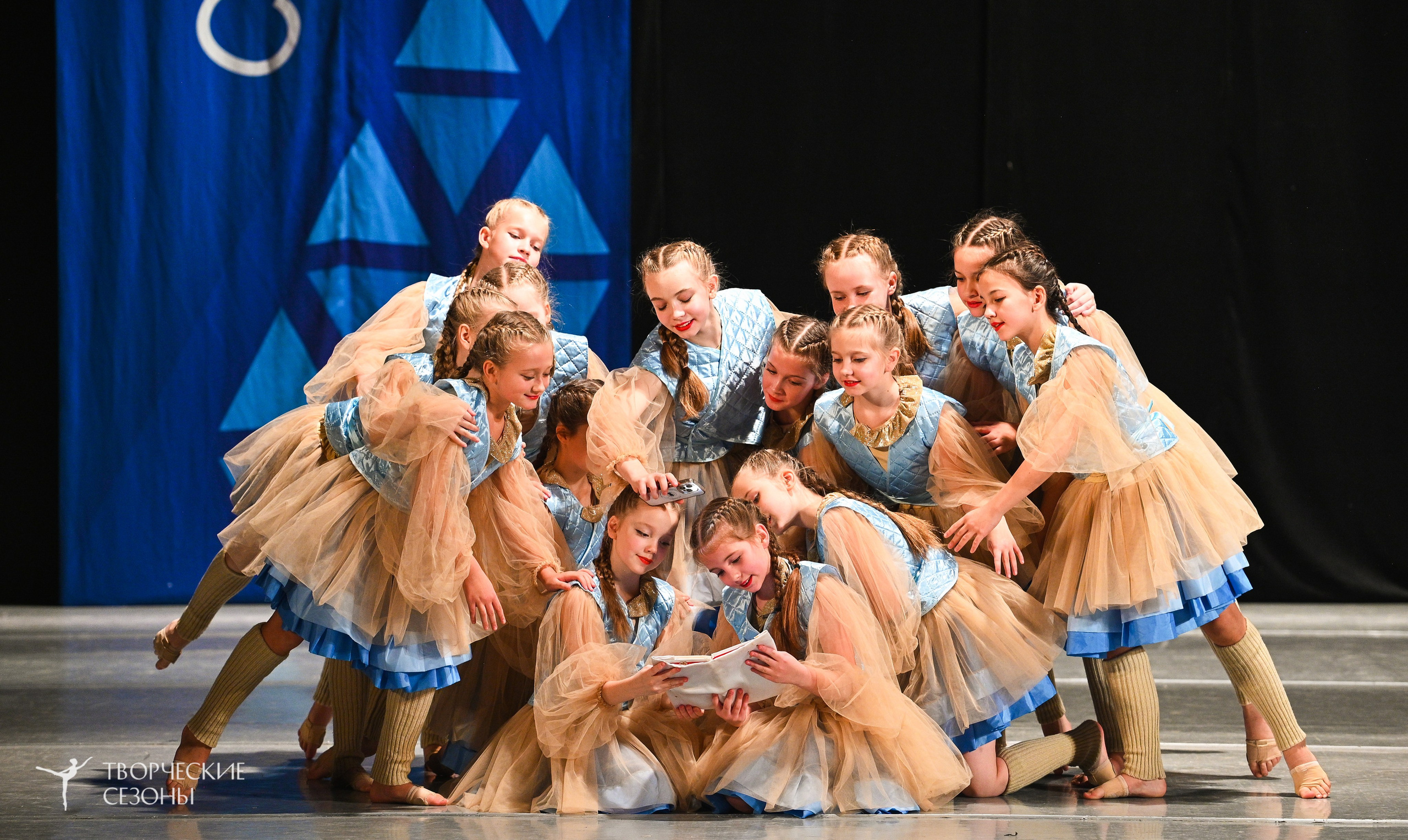 22.11.2025 IV Всероссийский хореографический фестиваль «Россия танцует на Волге». Медиастудия Фото Концепт