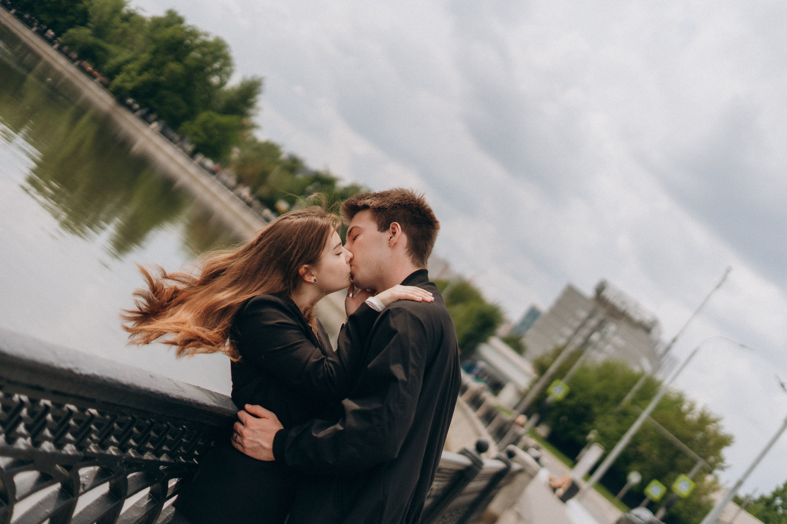 Юля и Даня | Прогулка по улицам Москвы. Фотограф Москва Виктория-Антуанетта