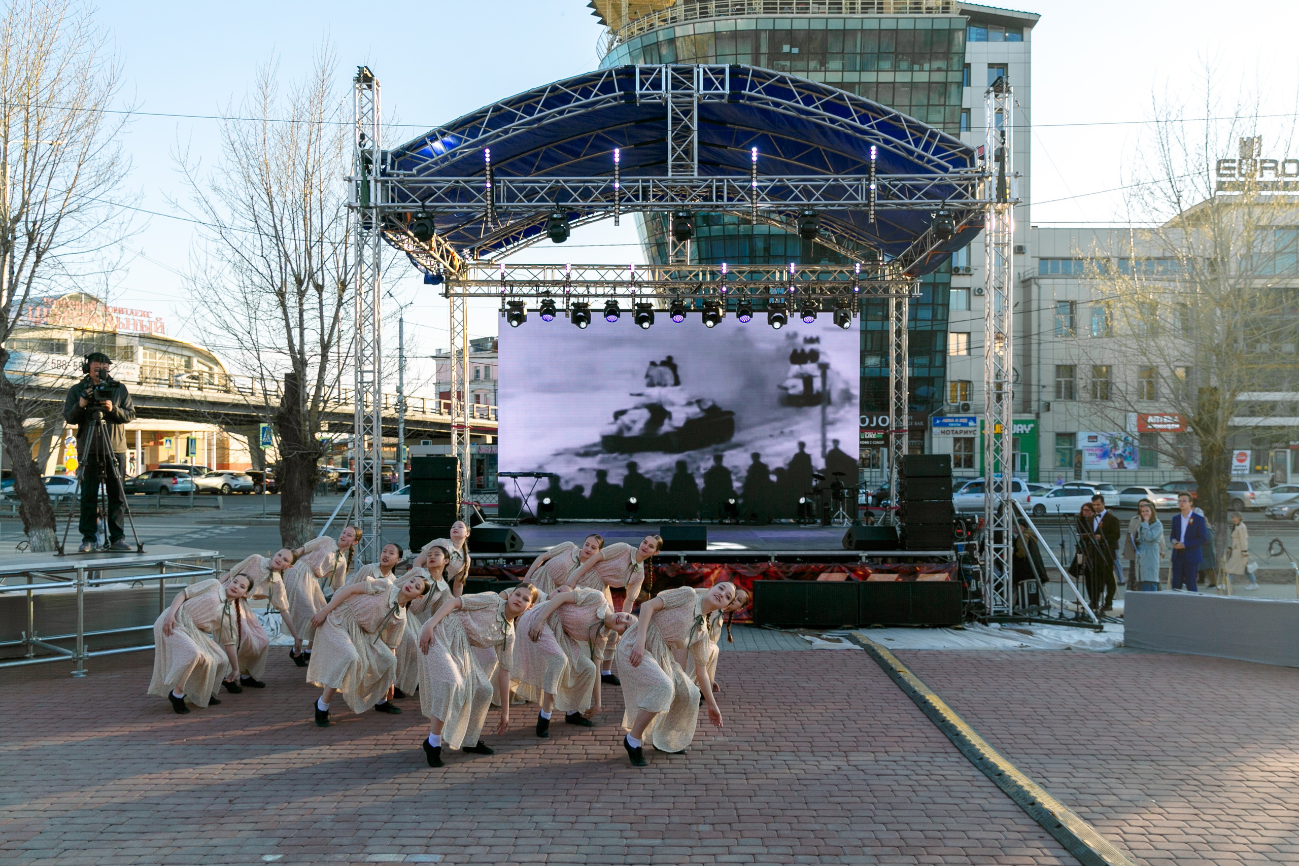 Концерт приуроченный к празднованию 80 лет победл. Свадебный и семейный фотограф в Улан-Удэ