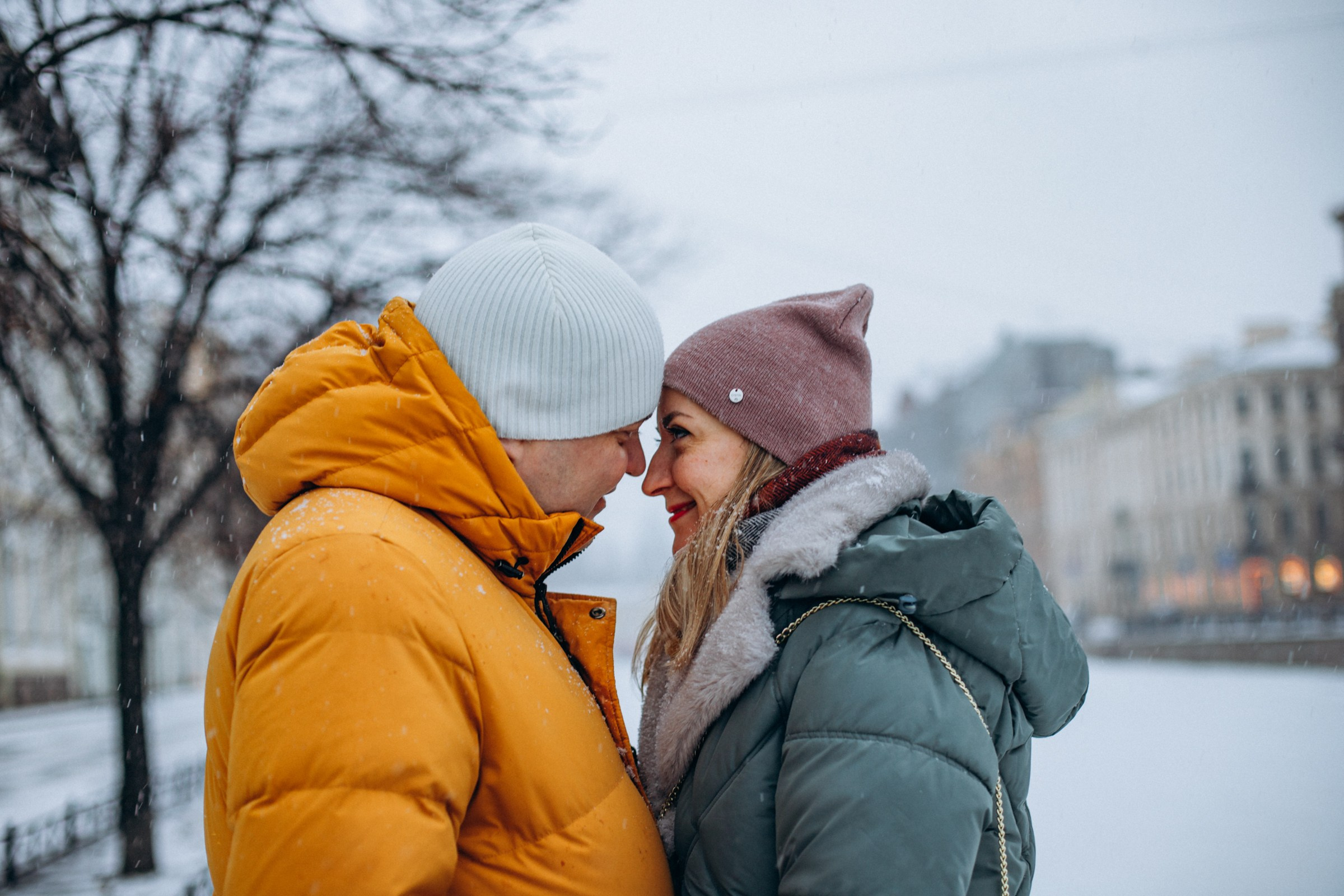Дмитрий и Анна в феврале. Фотопрогулка в Петербурге. Индивидуальный и семейный фотограф в Санкт-Петербурге