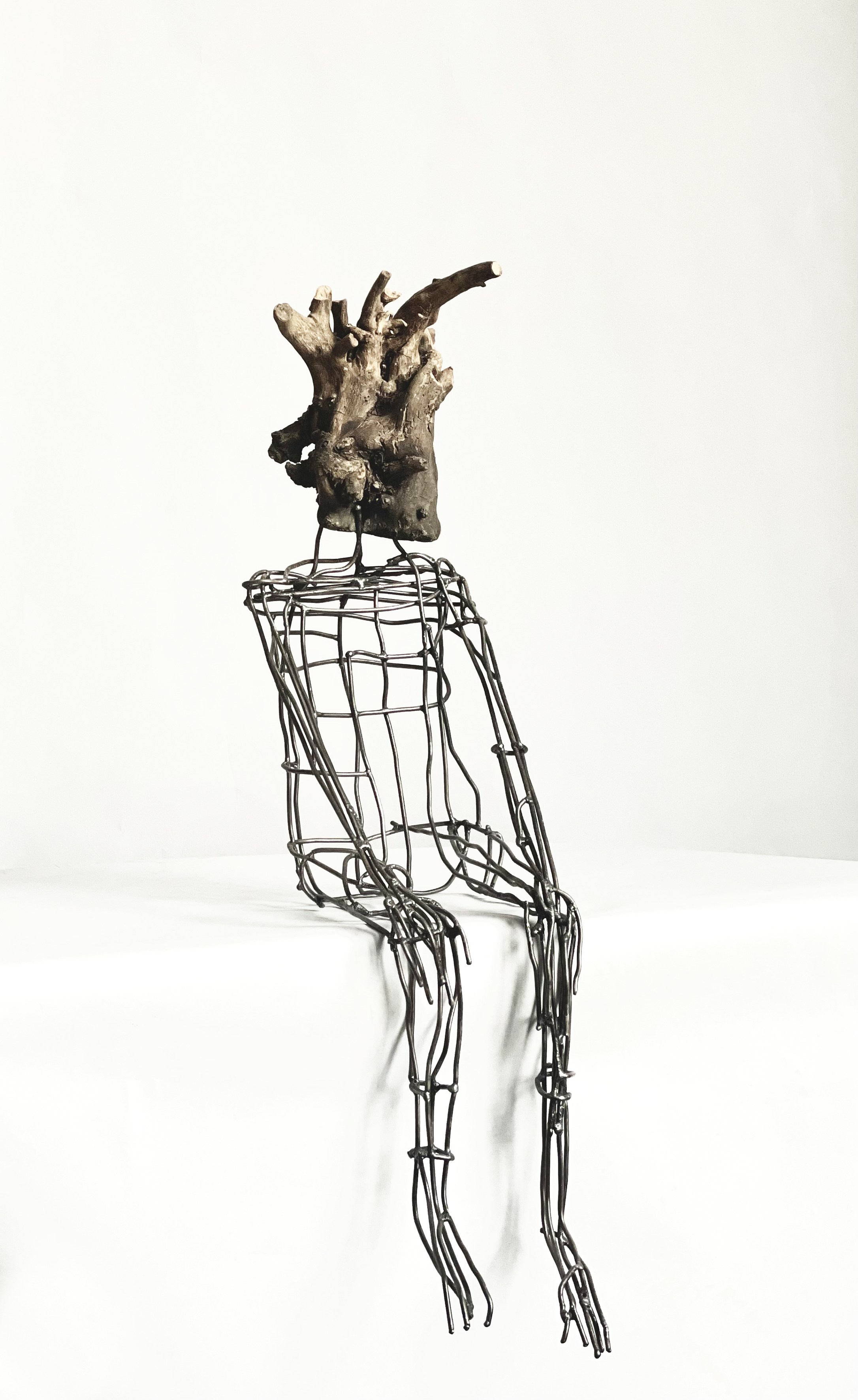 Офисный работник / office employee_2022. Художник — скульптор Антонина Фатхуллина