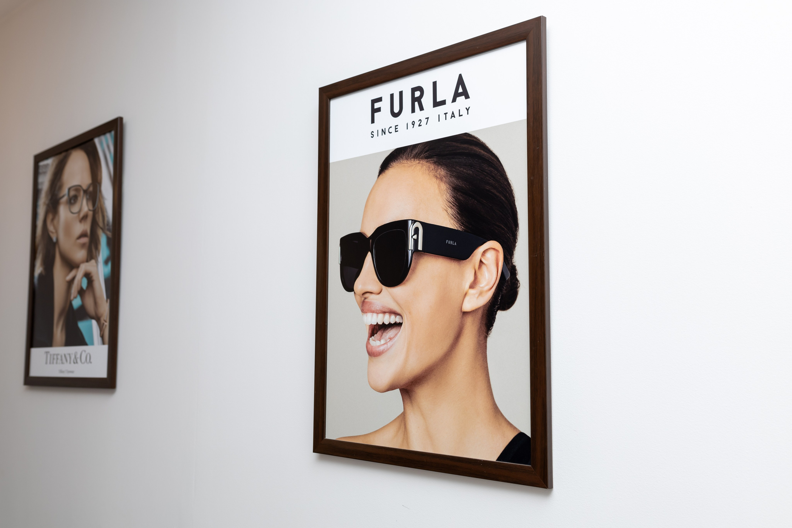 Фотосъемка салона оптики. Интерьерный, предметный и контент фотограф в Иркутске Наталья Карпова