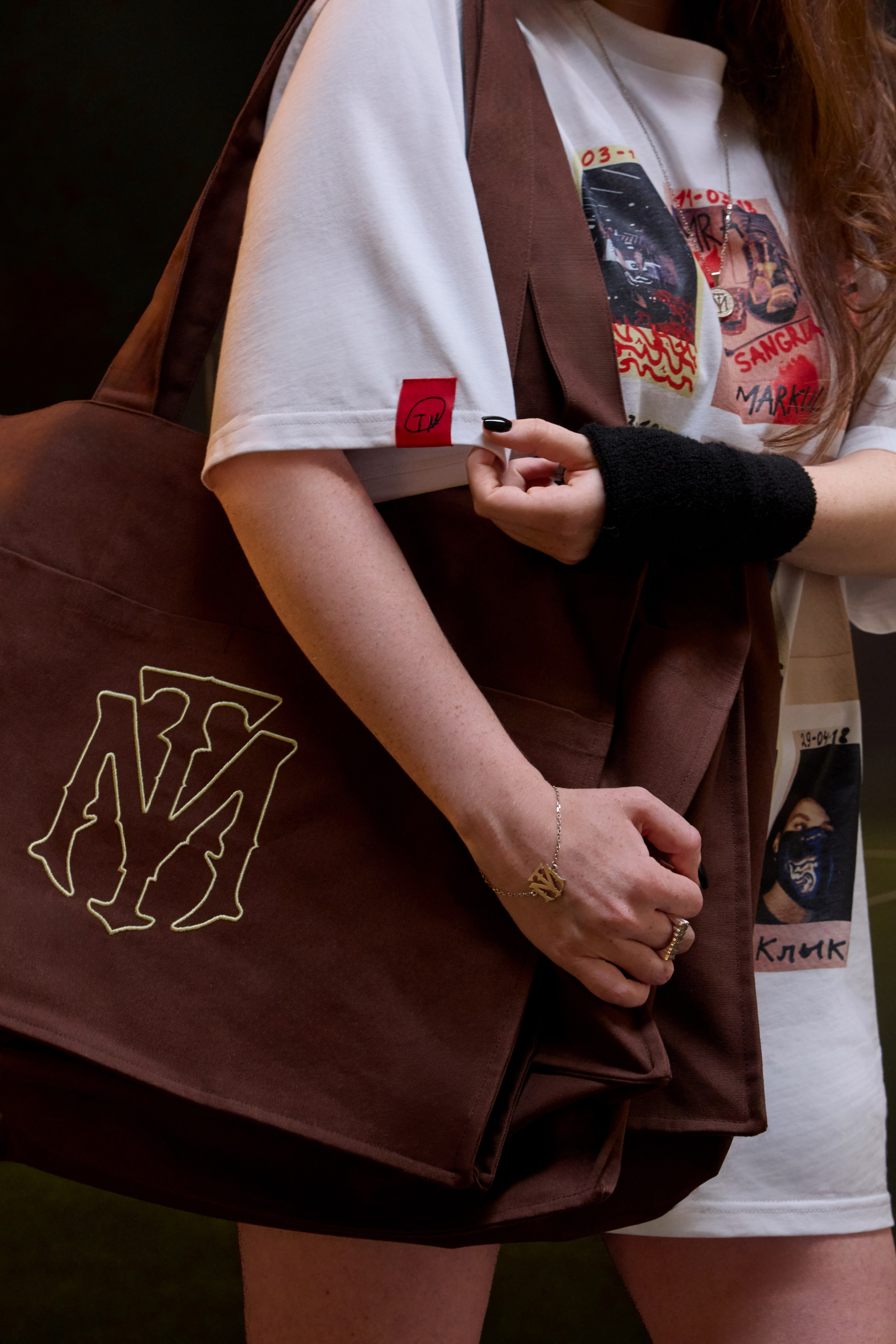 Thomas Mraz. Святослав Лебедев | Рекламный фотограф — Коммерческая съемка, Арт-дирекшн, AI-интеграция