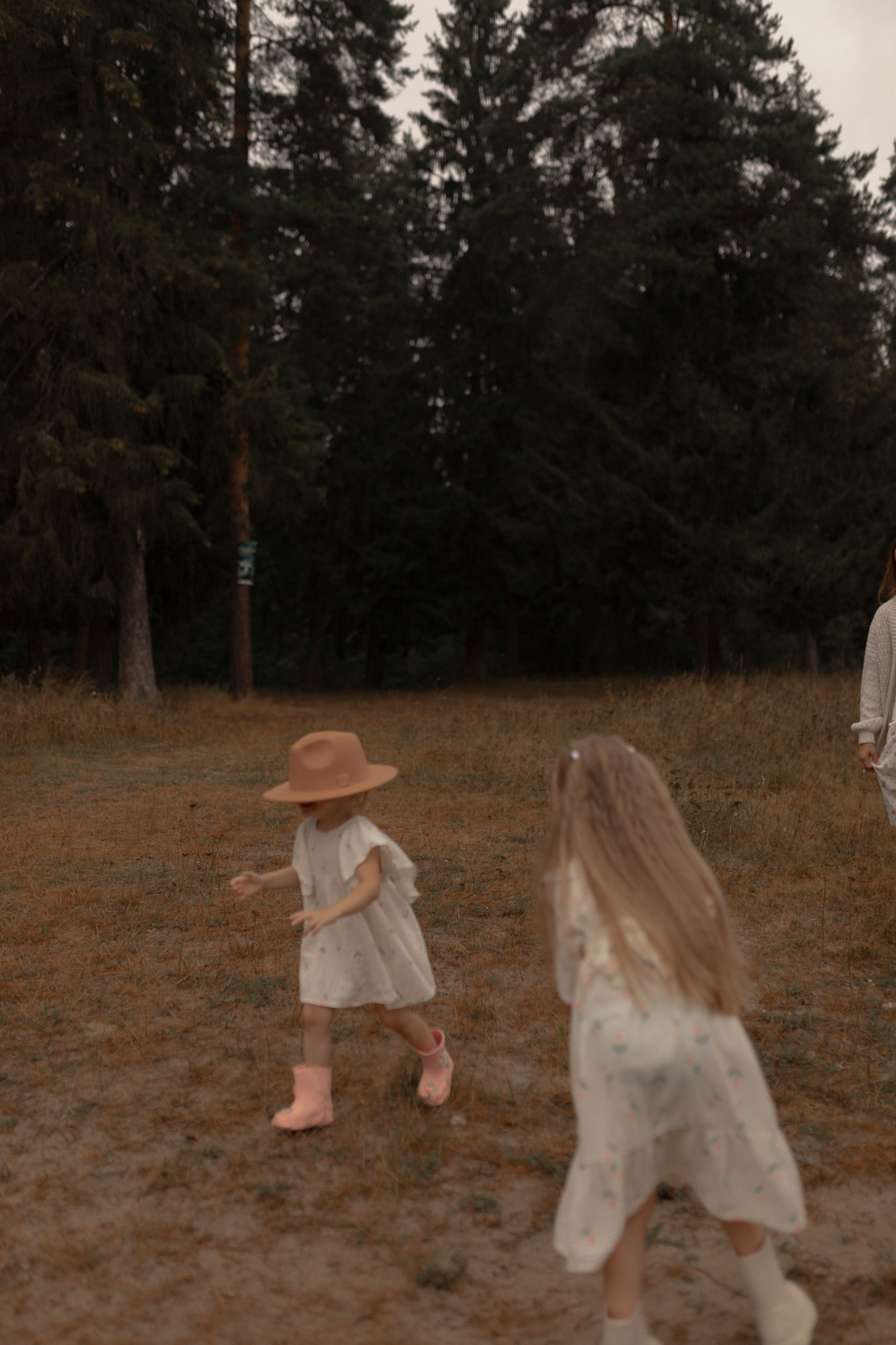 Мама Алина, Маша, Дина и Анечка. Фотограф Татьяна Семенова