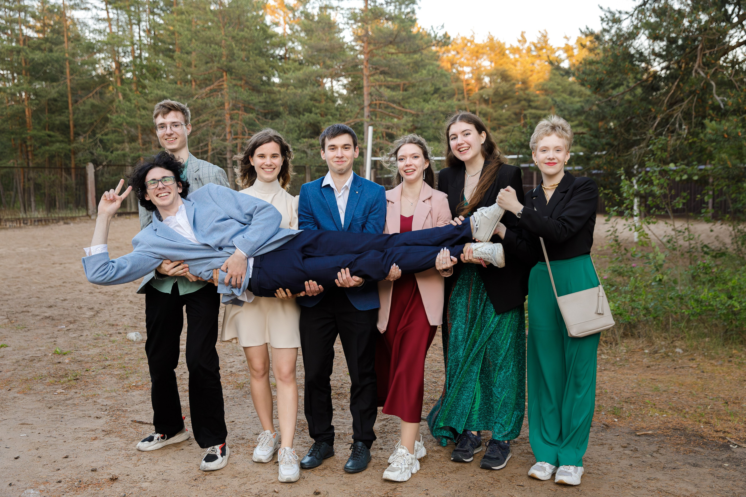 18.06.2024 Выпускной Банкетный зал 11ФМ. Маша Гонтарь Семейный домашний репортажный фотограф в Санкт-Петербурге