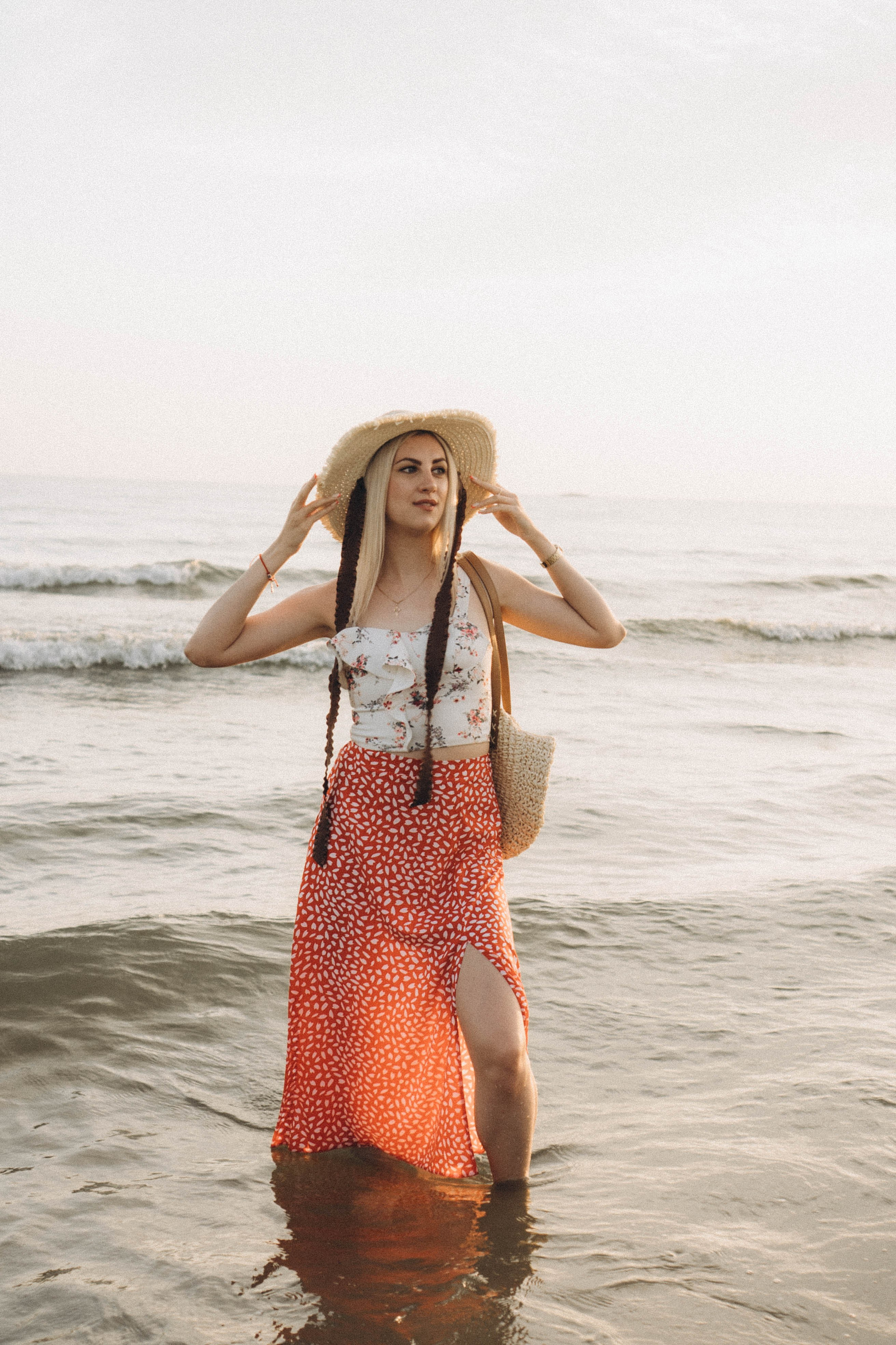 Июльский вечер на берегу черного моря. Профессиональный фотограф, Санкт-Петербург — Виктория Богомолова