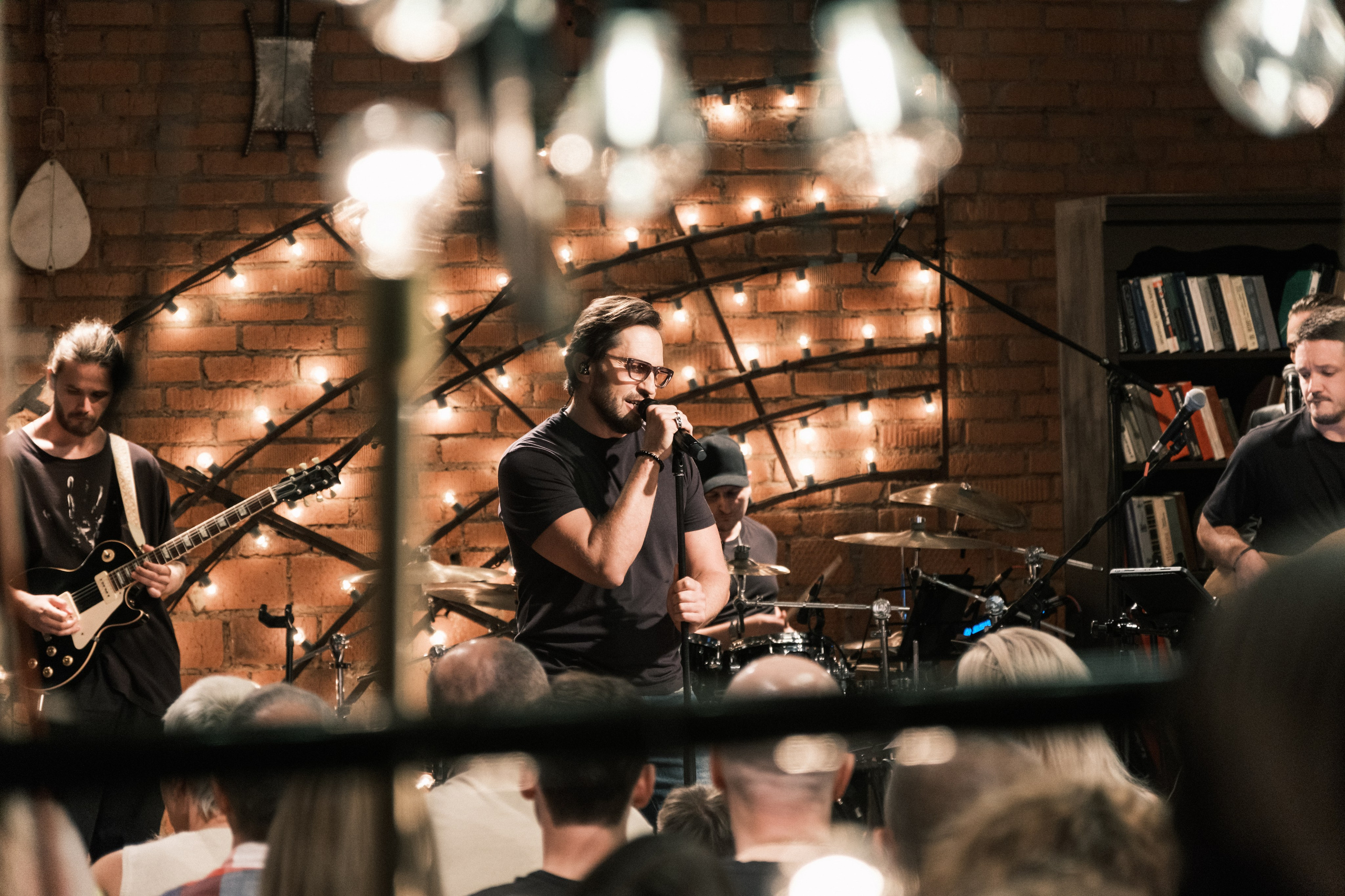 Квартирник у Маргулиса. Александр Ревва (Артур Пирожков). Профессиональный фотограф в Москве и МО Денис Кулешов