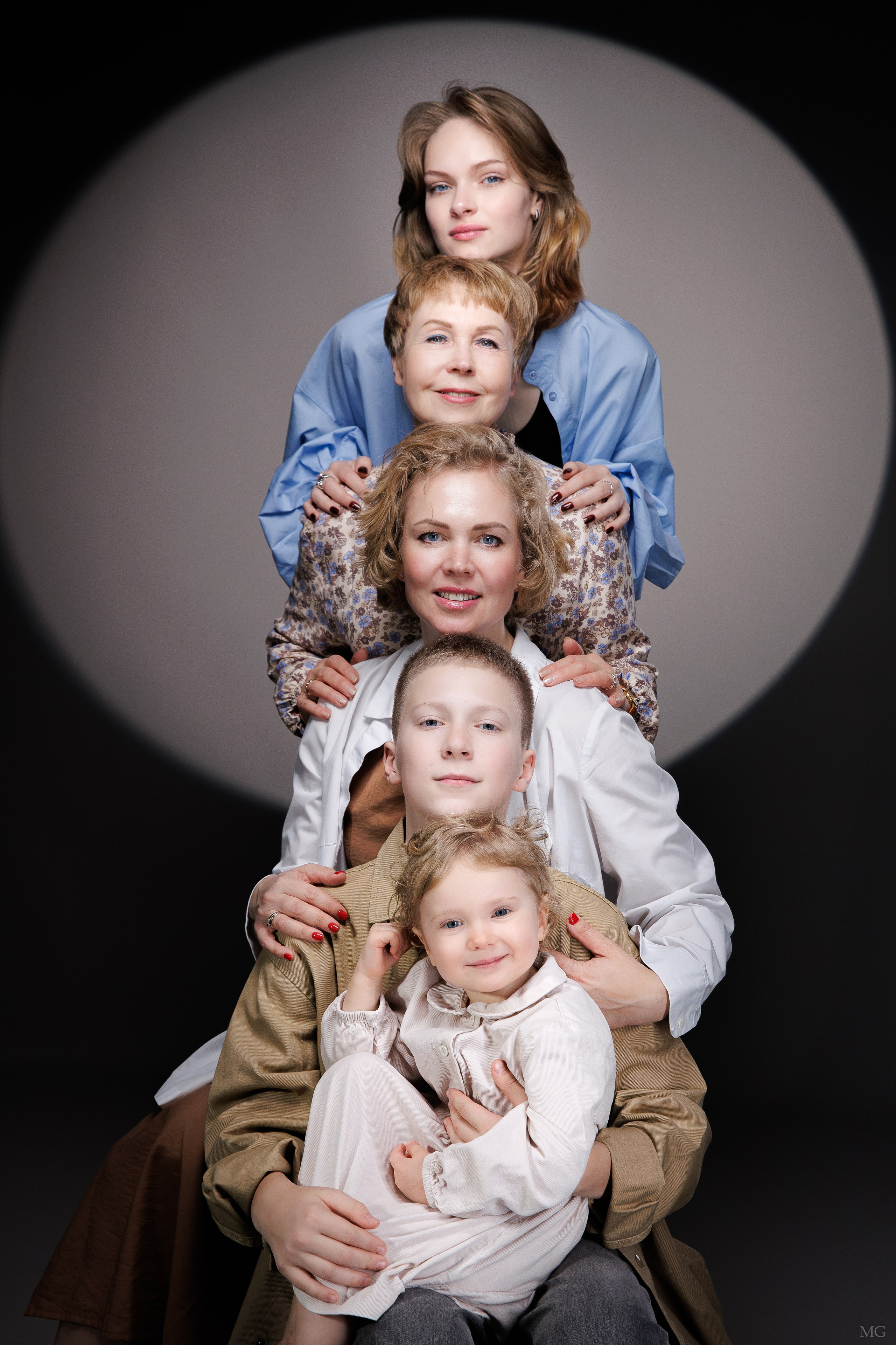 Family. Маша Гонтарь Семейный домашний репортажный фотограф в Санкт-Петербурге