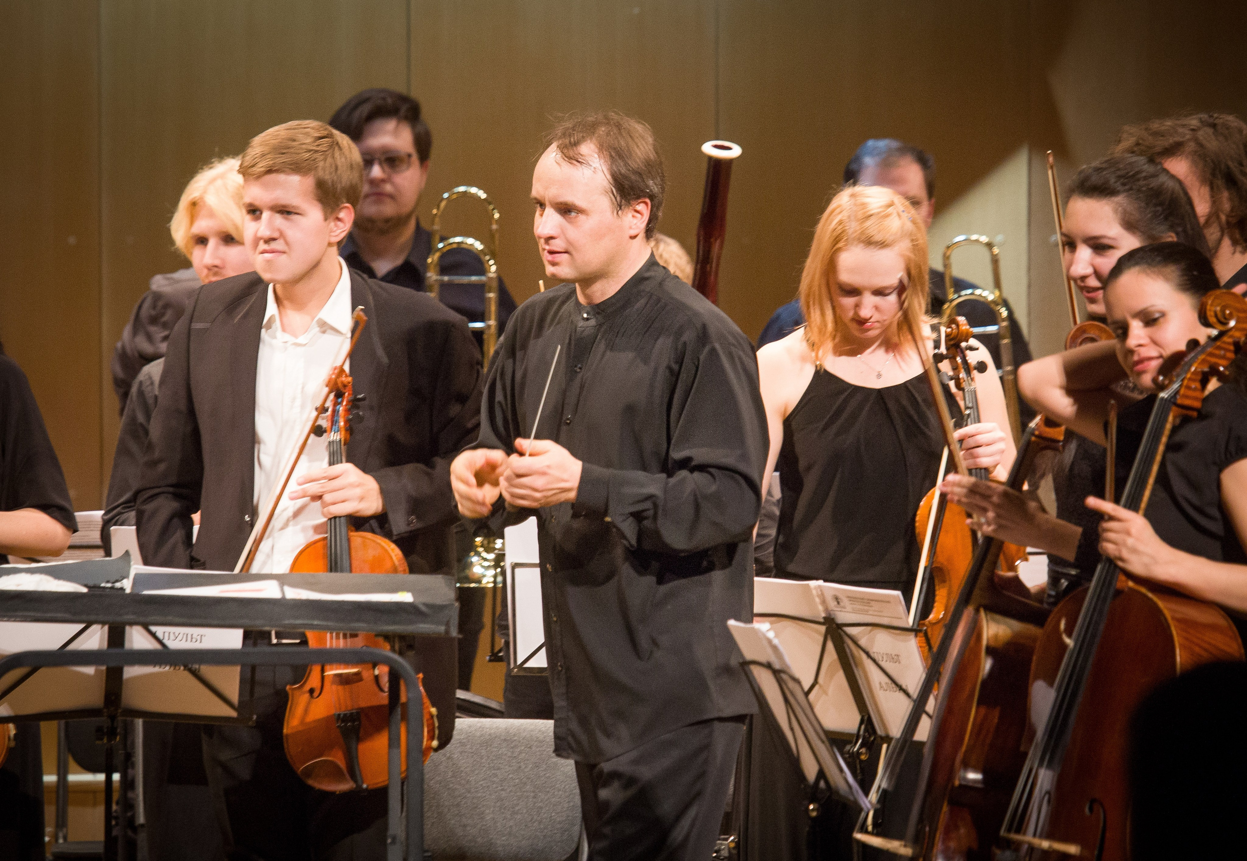 Концерт в Центре Павла Слободкина. Дарья Письменюк / Darya Leitstern — фотограф, музыкант, журналист, путешественник