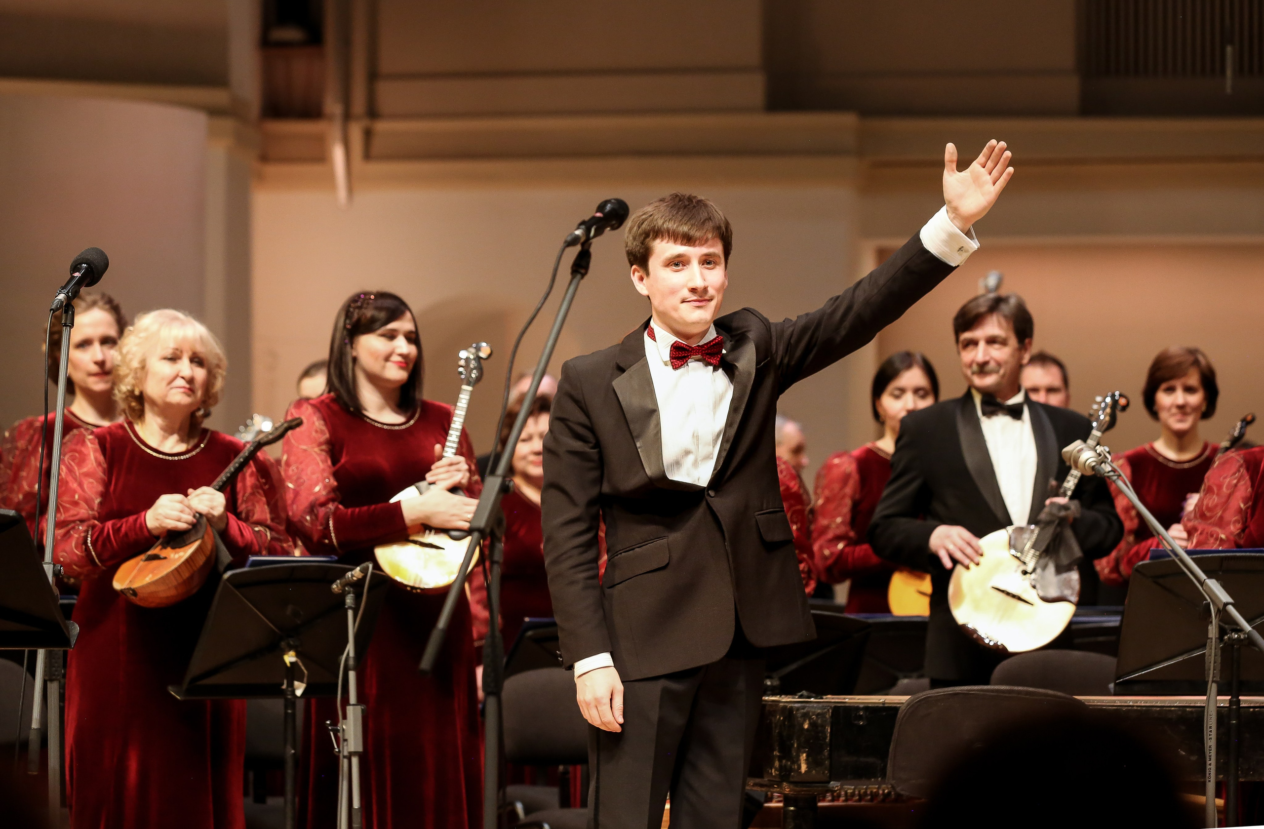 Концерт «Один виток вокруг планеты» ко Дню космонавтики. Дарья Письменюк / Darya Leitstern — фотограф, музыкант, журналист, путешественник