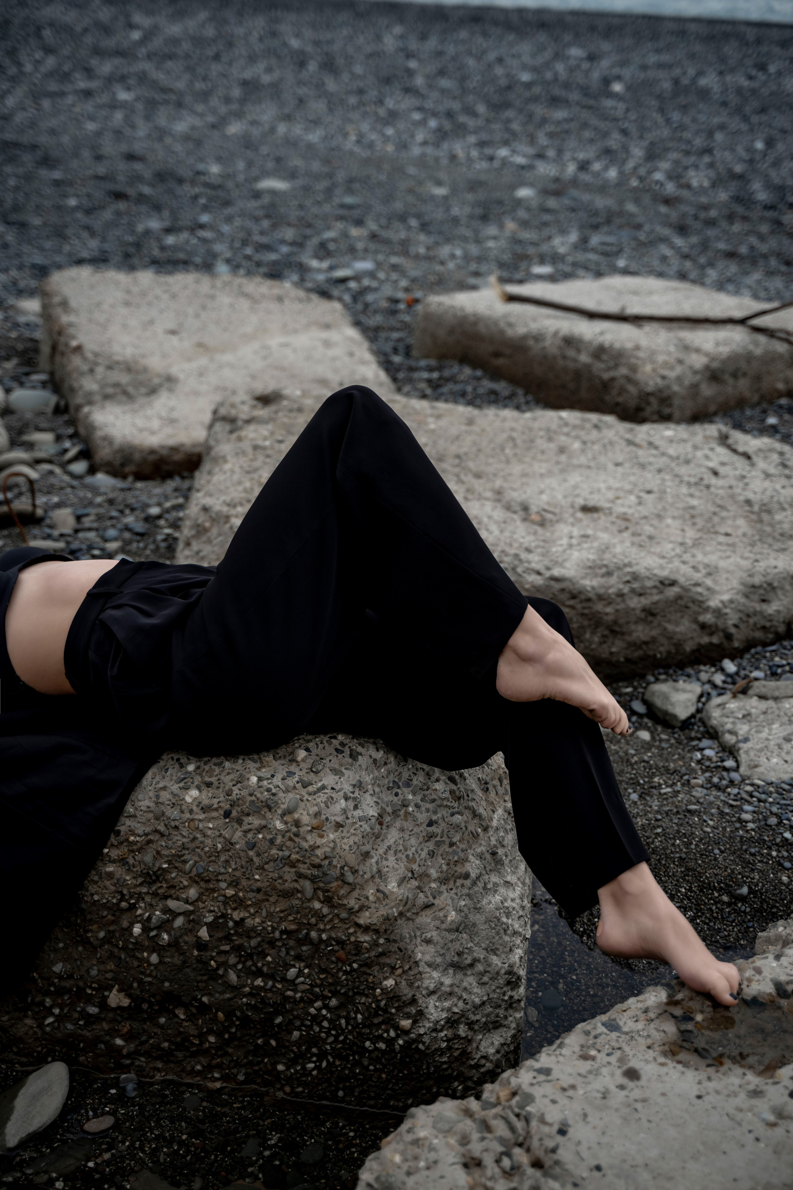 Стильная фотосессия на берегу моря. ФОТОГРАФ OXANA OXX