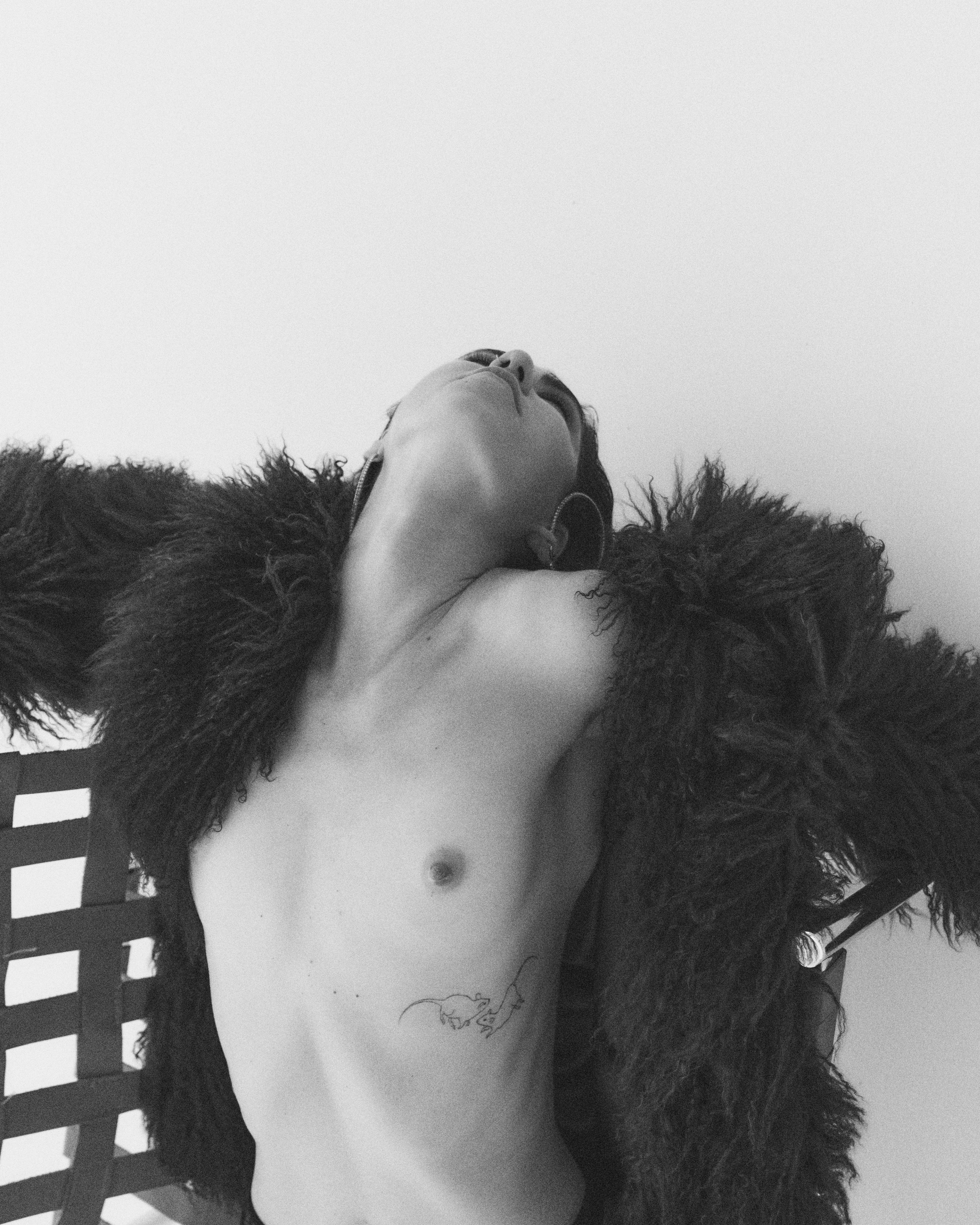 Регина. Z H U R A V L E V