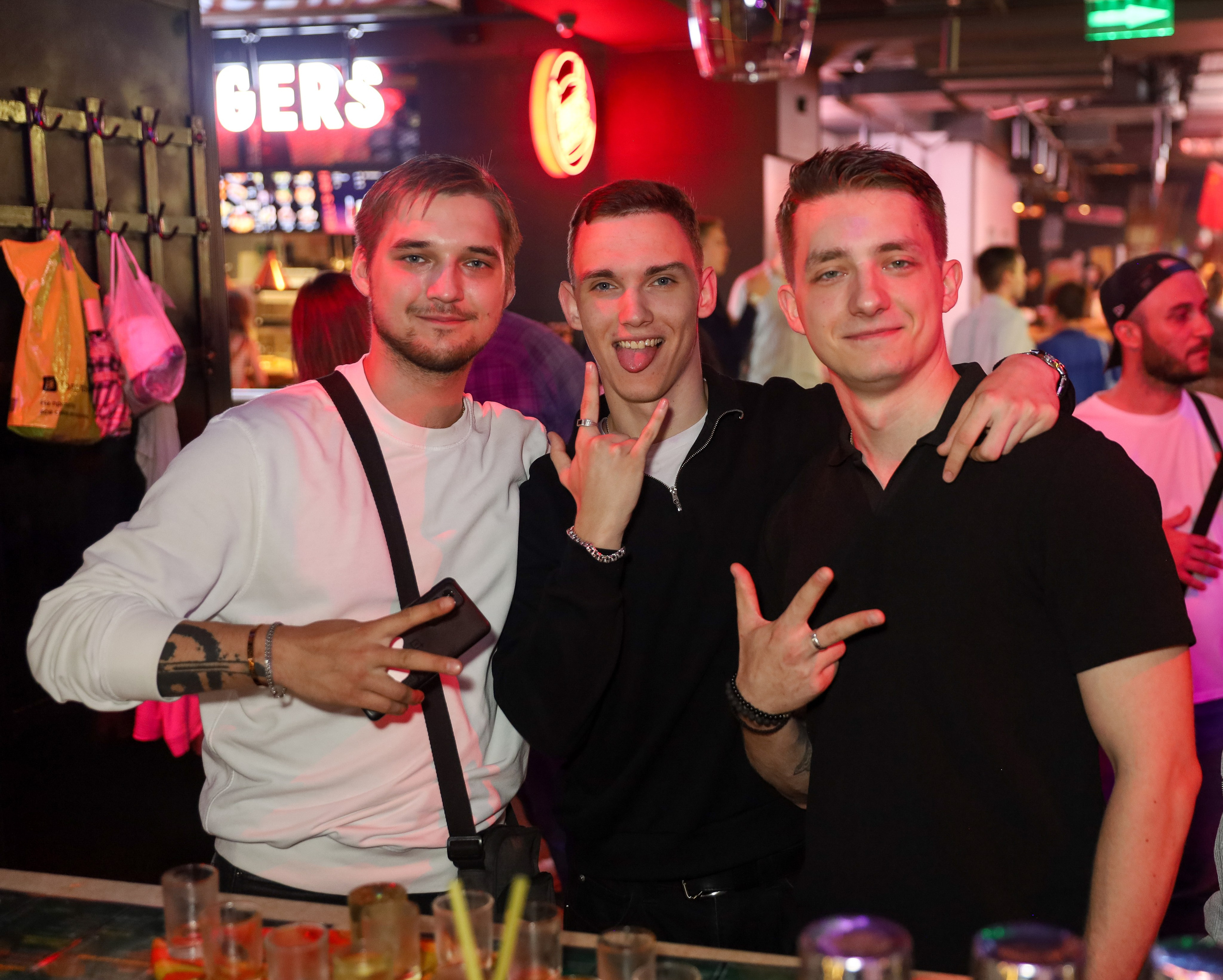 Вечеринки ALOHA BAR. Фотограф мероприятий Ирина Каширина