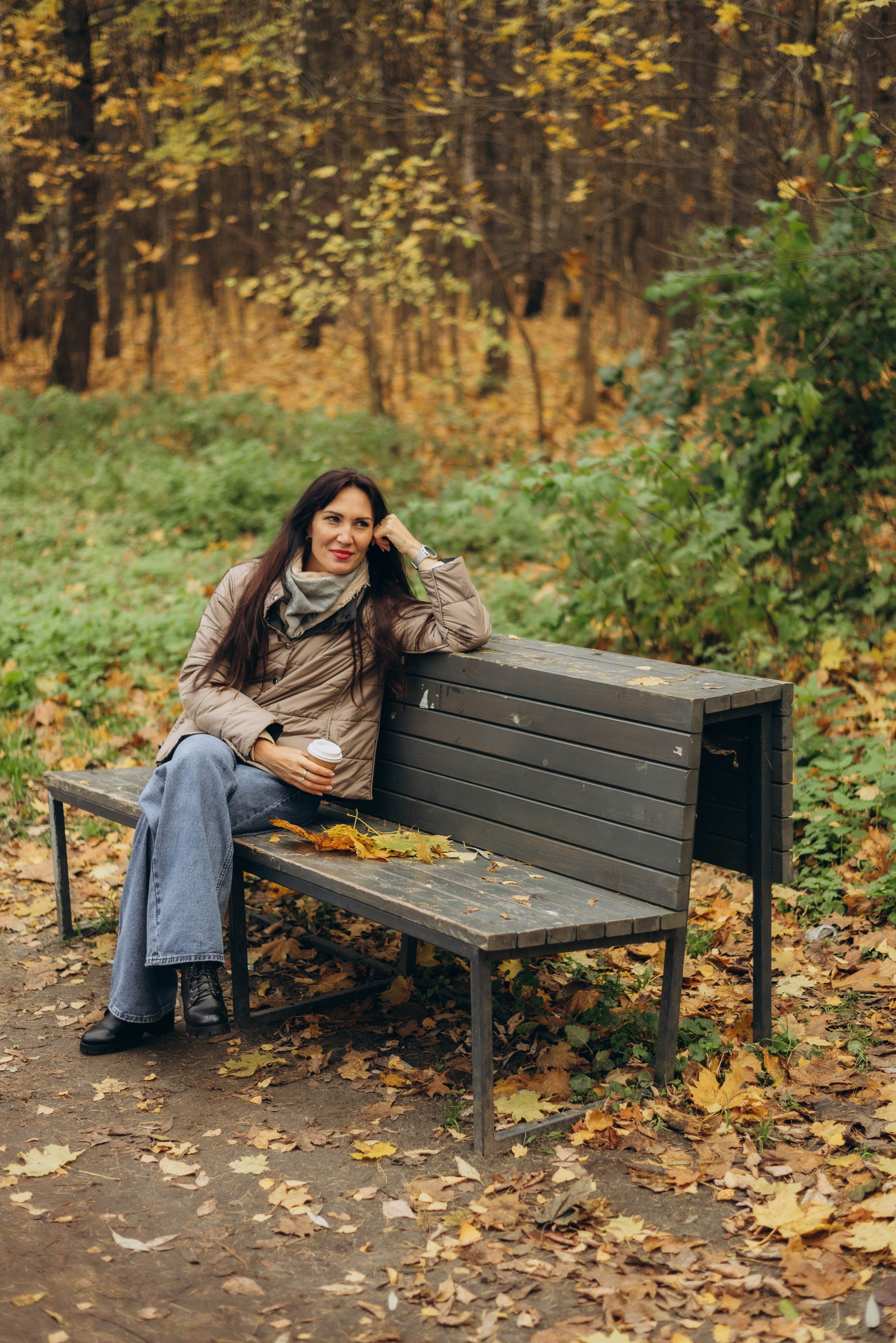 Прогулочная фотоссесия для девушки в парке. Семейный фотограф в Железнодорожном Масаева Елена