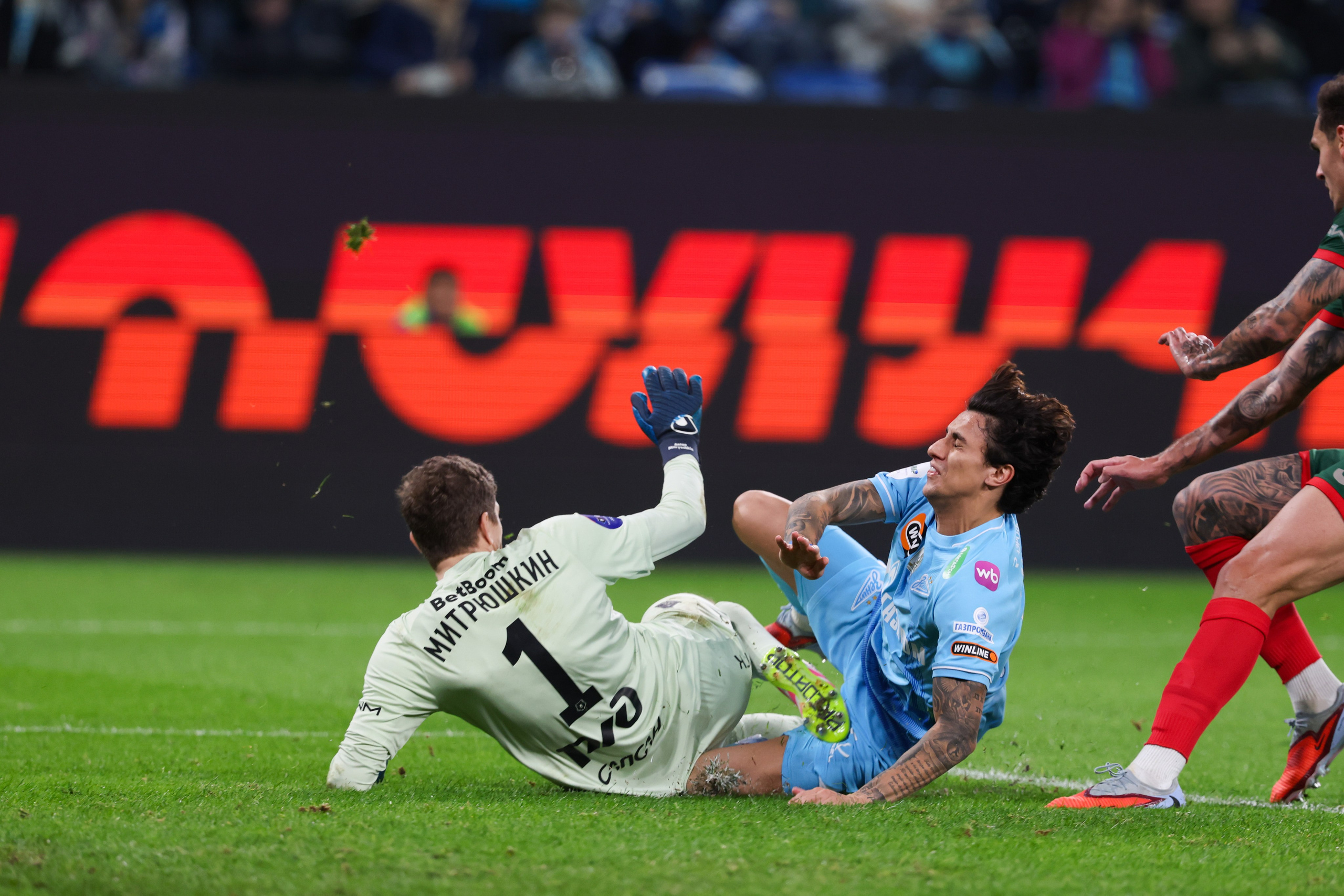 ФК «Зенит» — ФК «Локомотив» 14 тур РПЛ 01.11.2025. Спортивный и репортажный фотограф Антон Тереханов