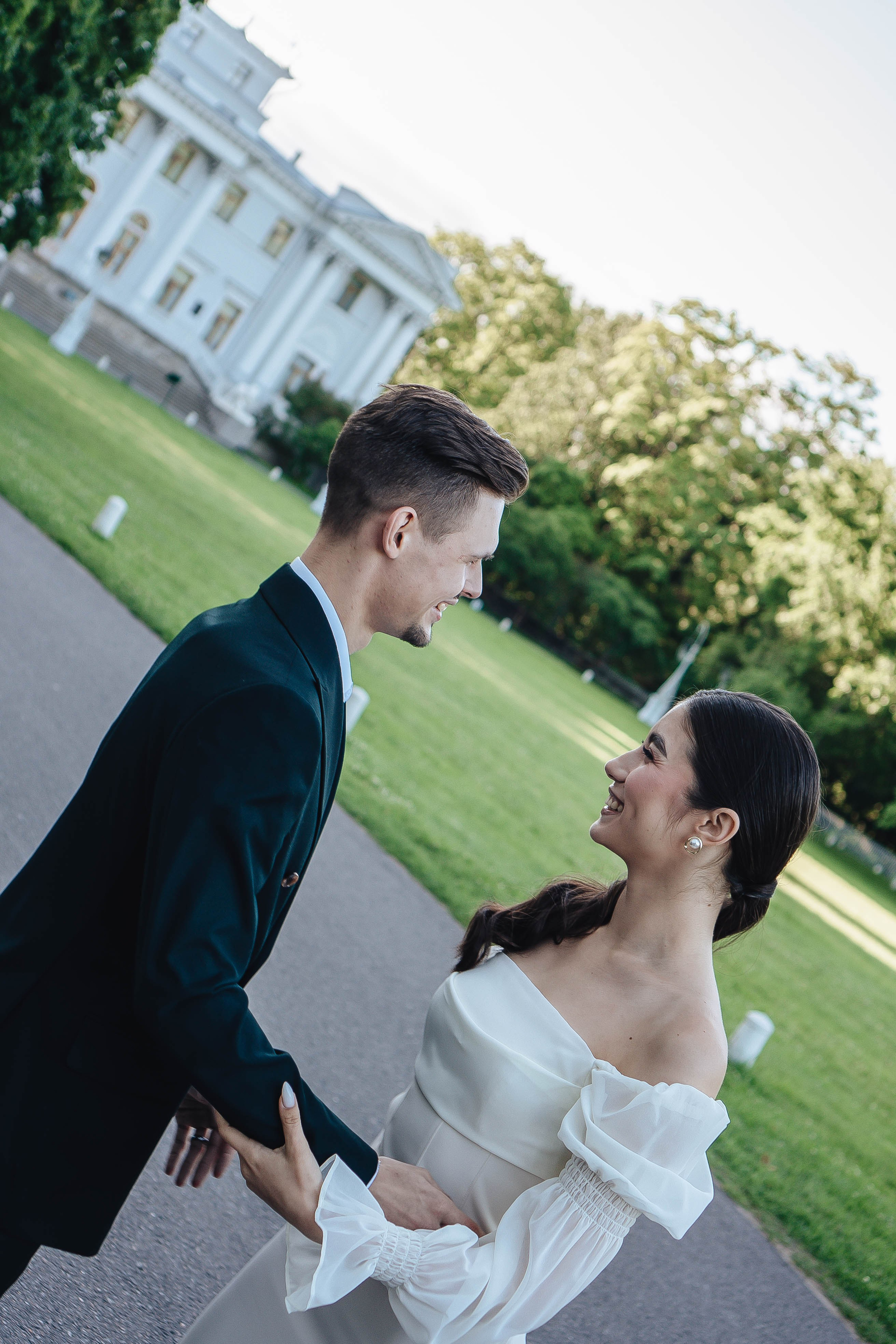 СВАДЕБНАЯ СЬЕМКА НА РАССВЕТЕ НА ЕЛАГИНОМ ОСТОРОВЕ. Профессиональный фотограф, Санкт-Петербург — Виктория Богомолова