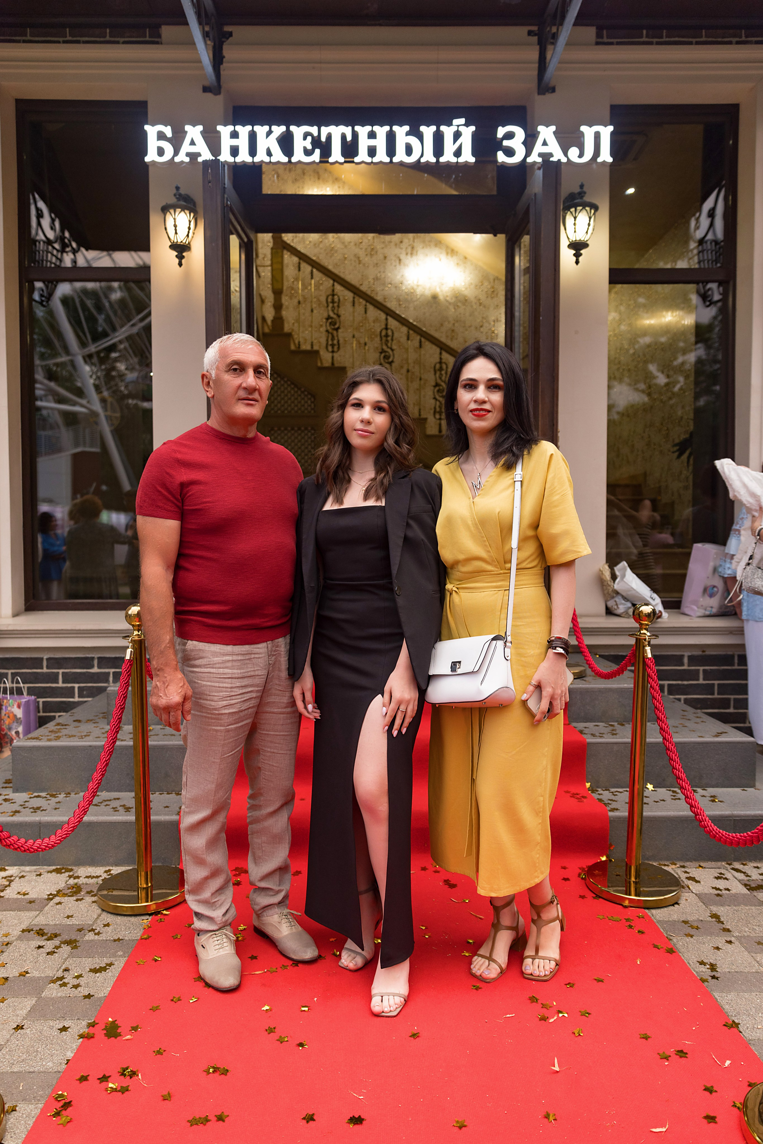 11 класс 48 лицей. Фотограф и Видеограф в Краснодаре Юлия Солодченко