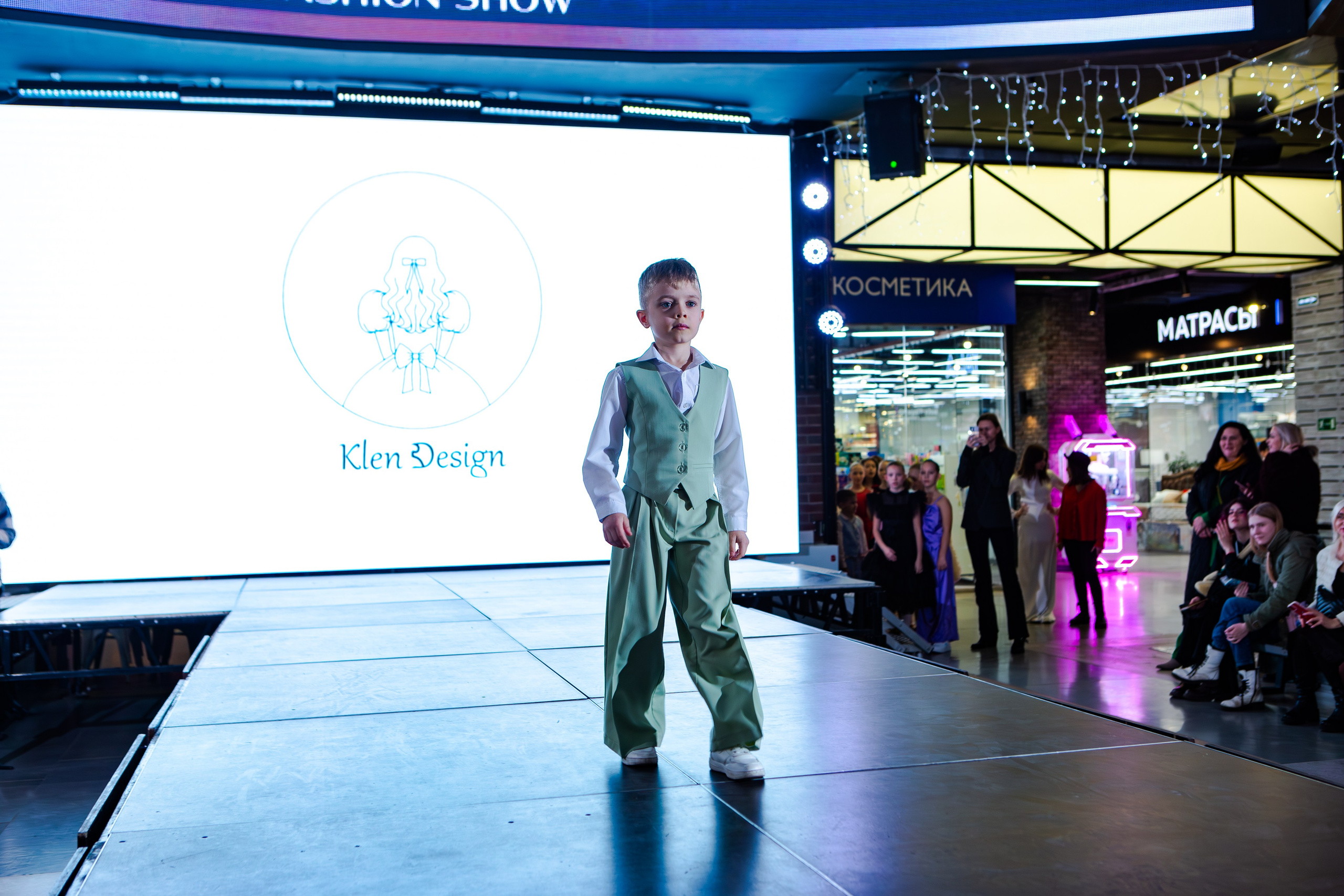 SAYMYNAME FASHION SHOW. Репортажный, семейный, свадебный, портретный фотограф