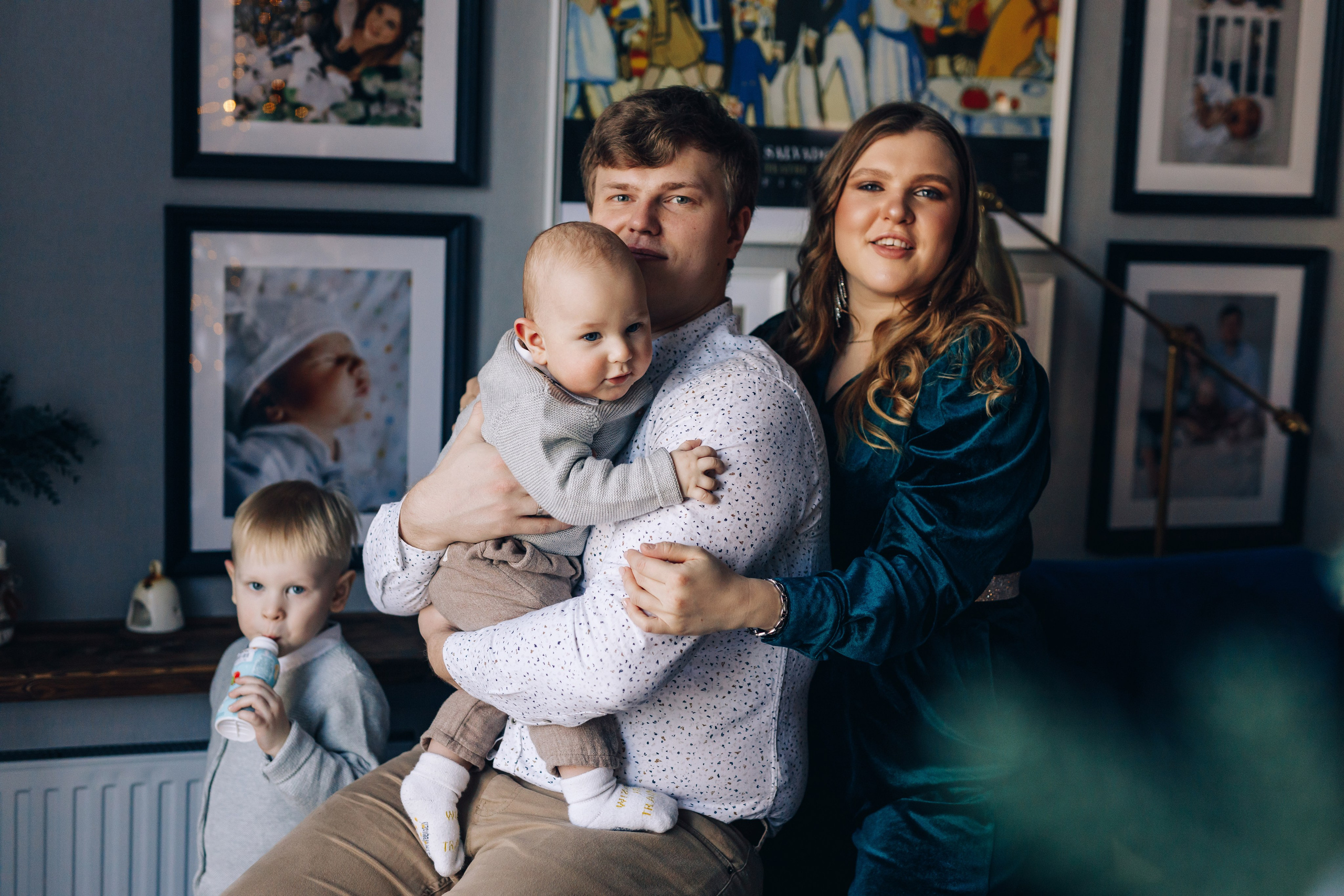 Семейная съёмка дома. Дмитрий Мартьянов семейный фотограф в Санкт-Петербурге