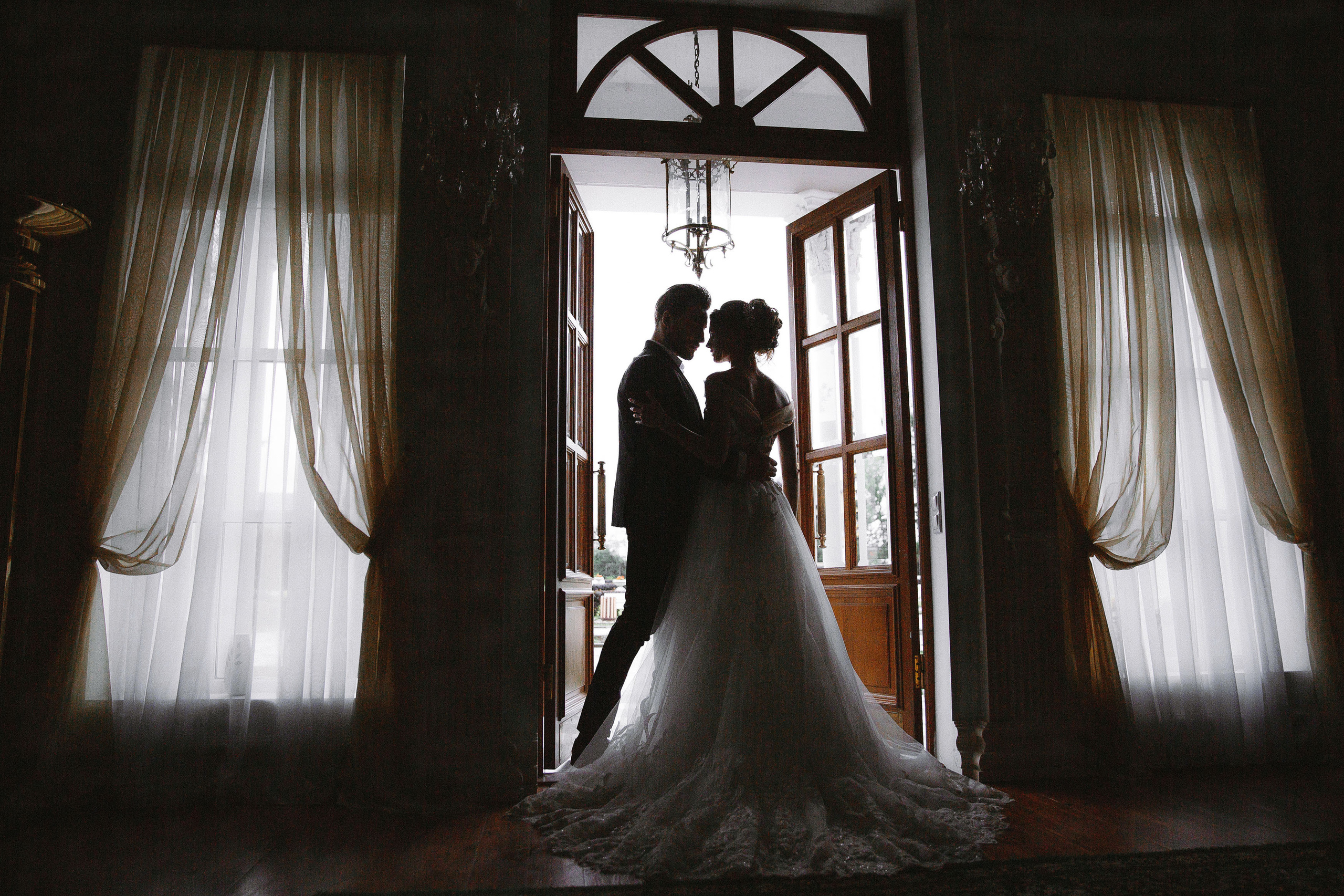 Свадебная фотосессия в резиденции Шеносо (Красногорск)