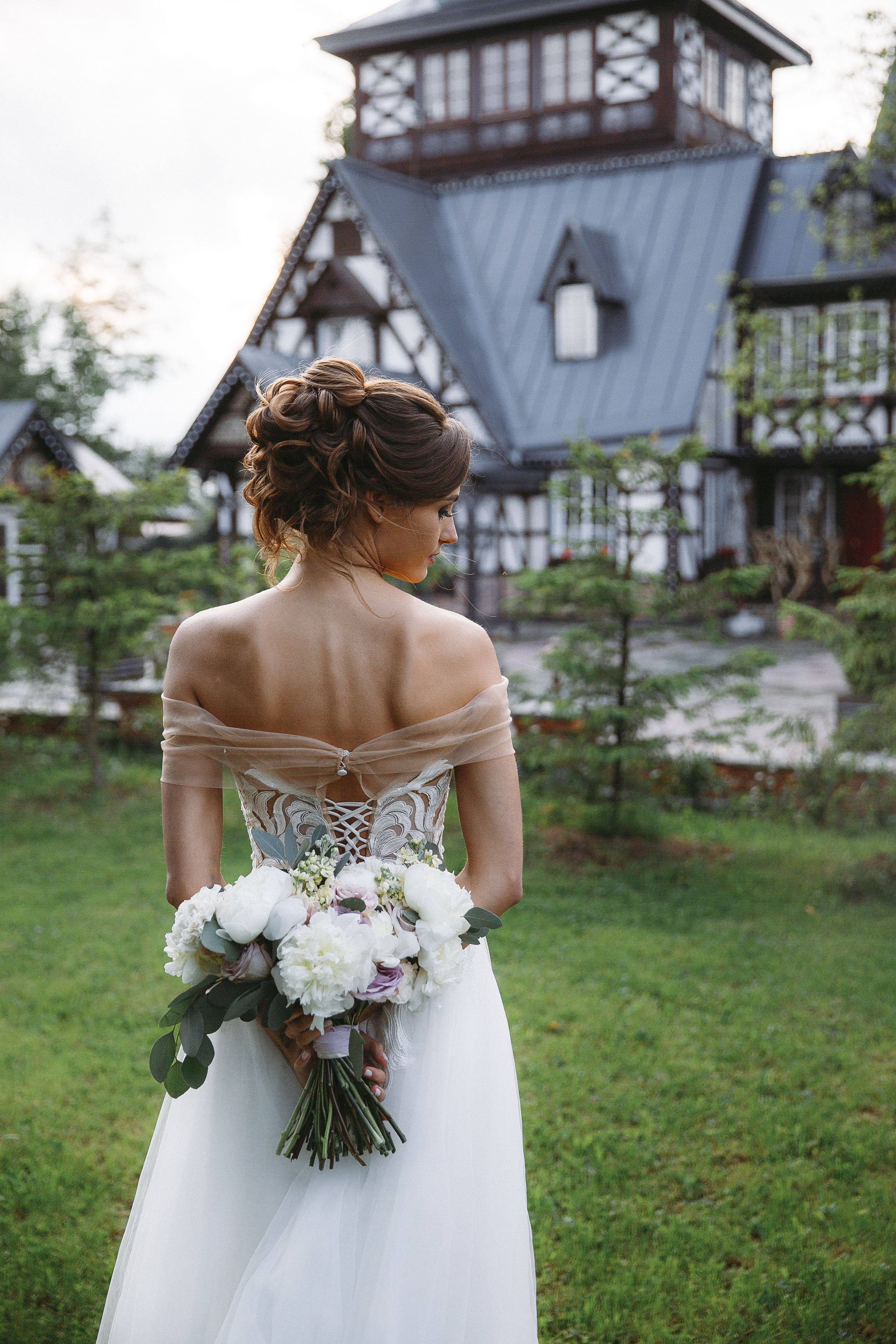 Свадебная фотосессия в резиденции Шеносо (Красногорск)