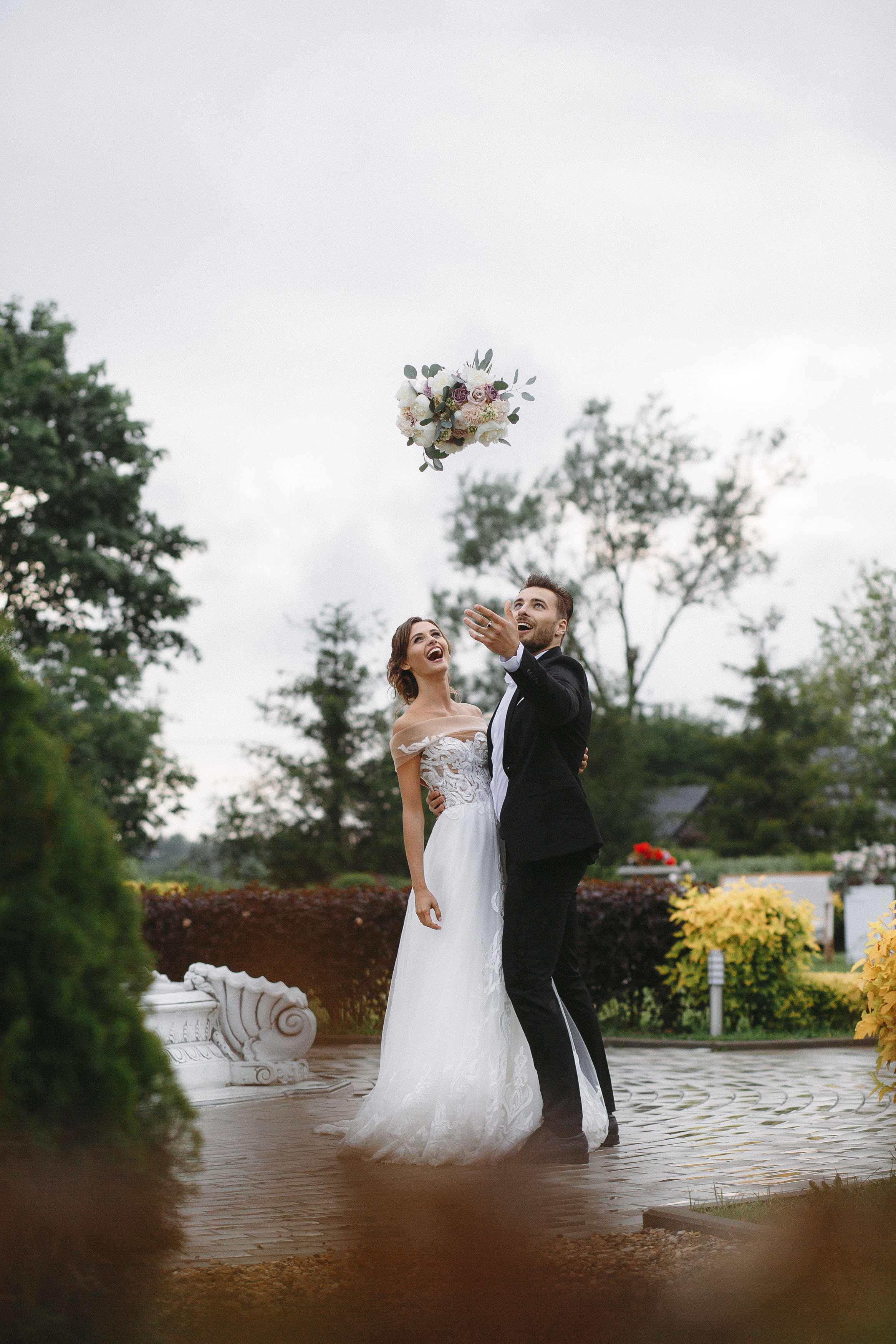 Свадебная фотосессия в резиденции Шеносо (Красногорск)