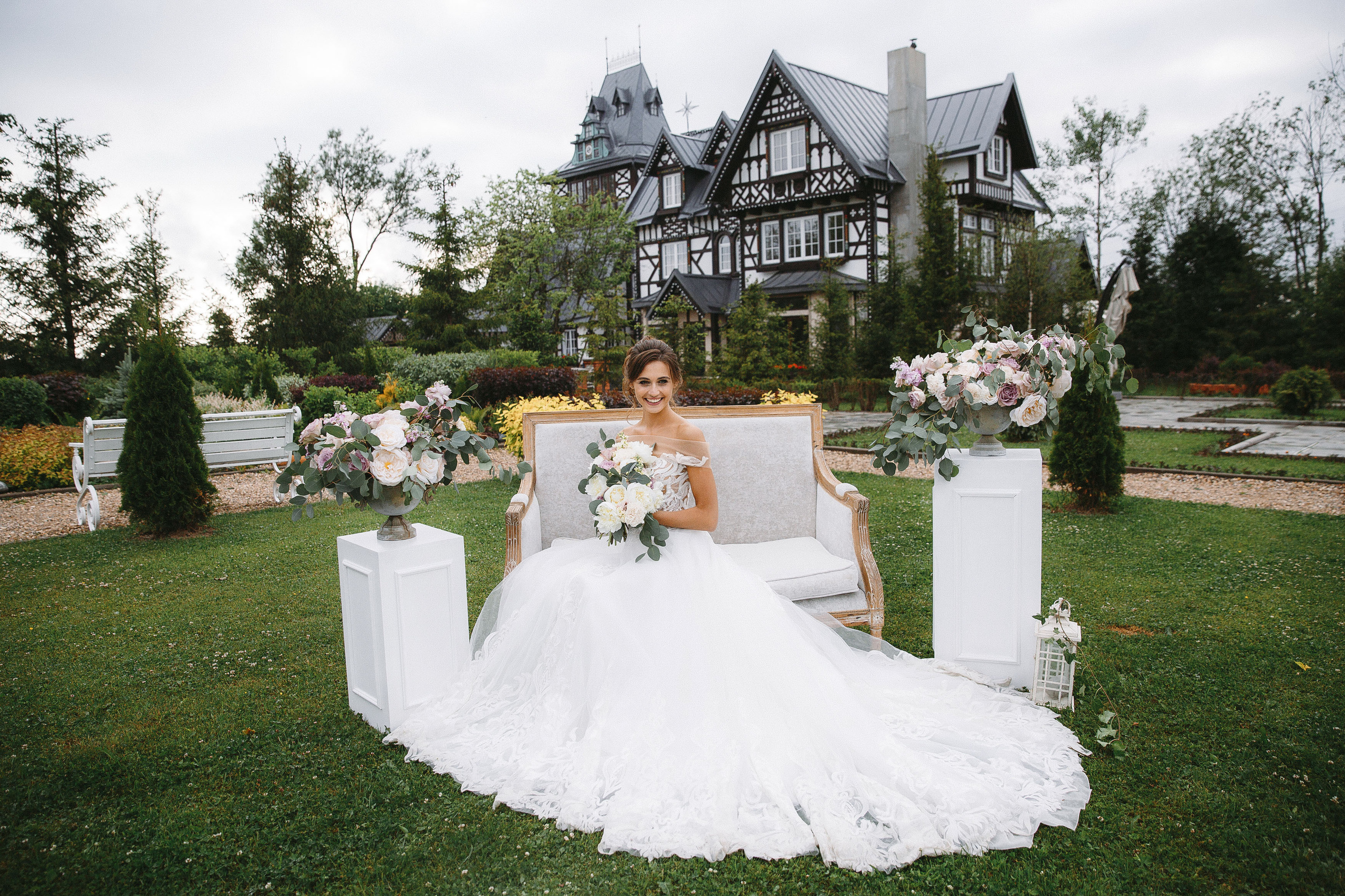 Свадебная фотосессия в резиденции Шеносо (Красногорск)