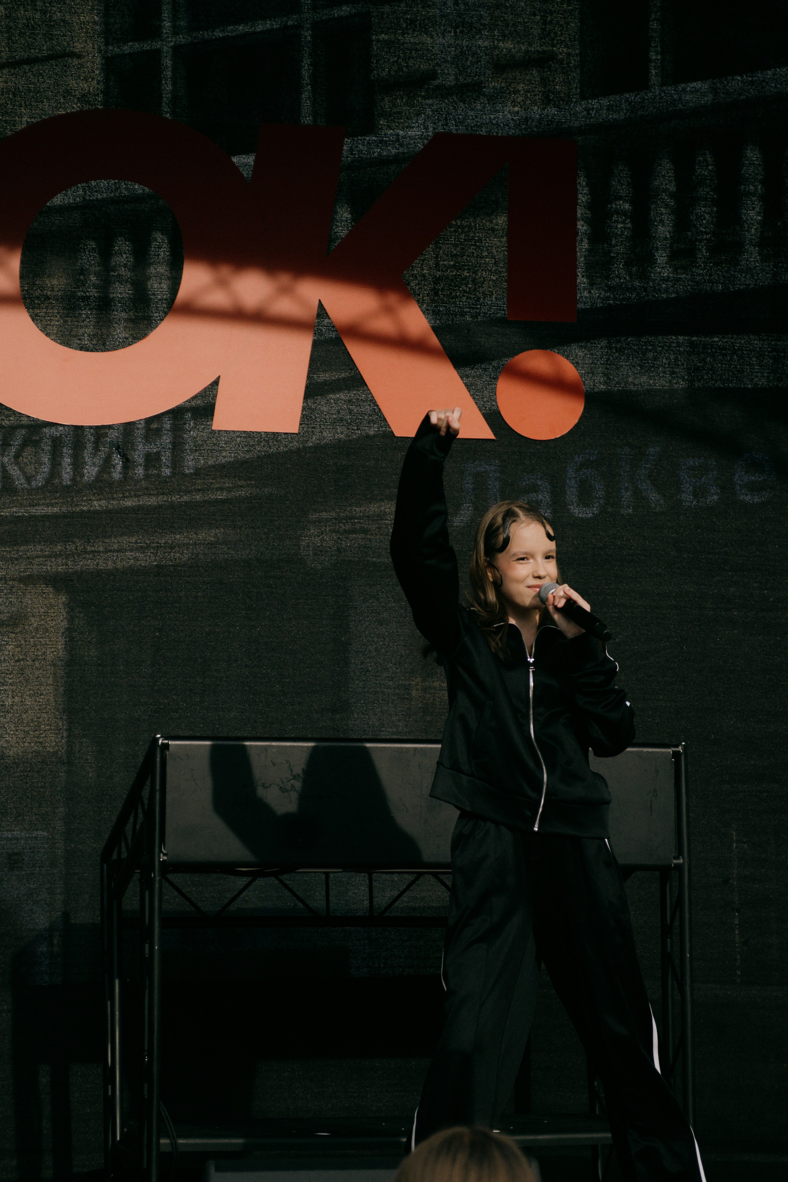 OK Mag SUMMER FEST 2025. Бэкстейдж и репортажный фотограф в Москве Артем Онацко