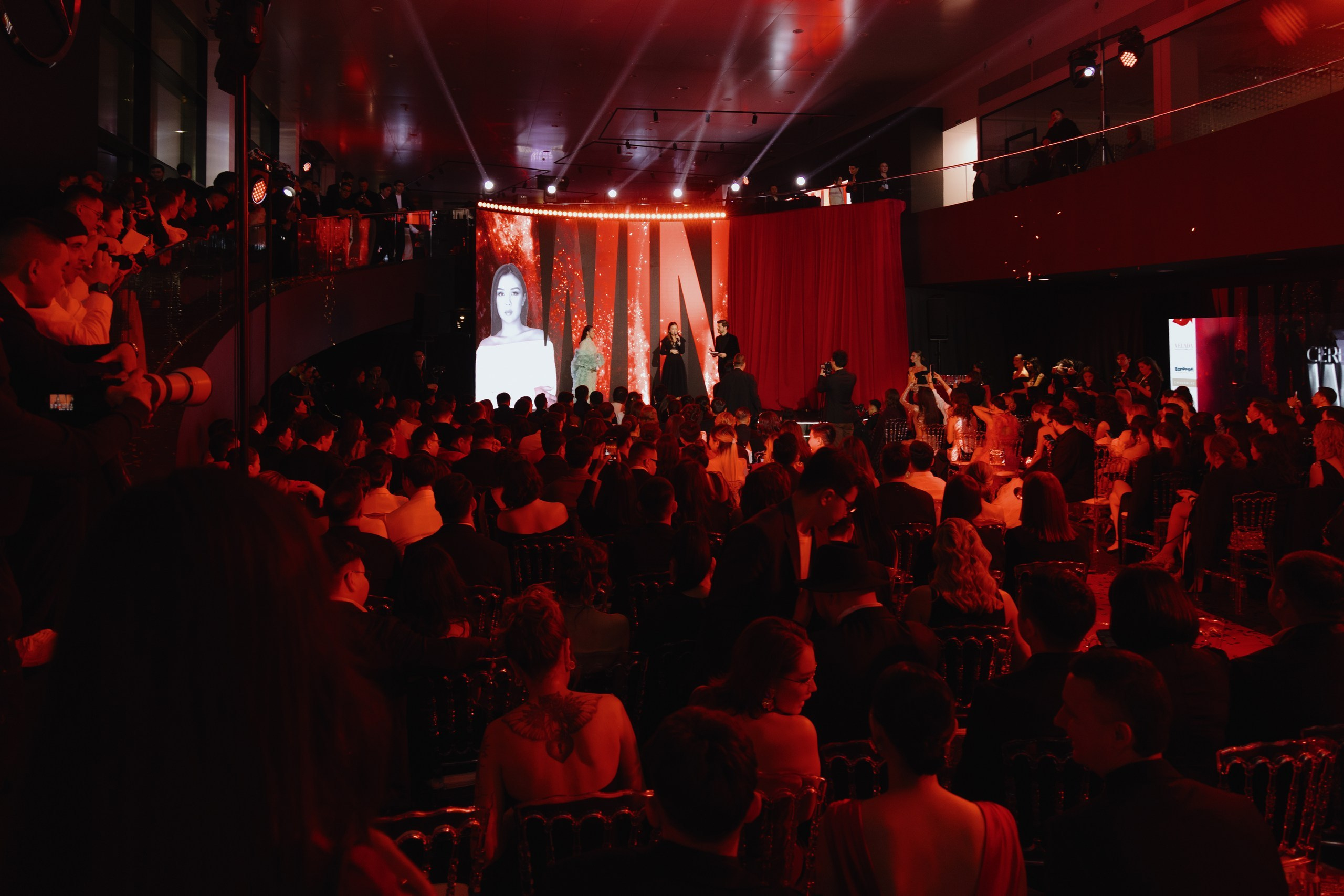 WEDS. Свадебный фотограф в Алматы Акежан Салыков