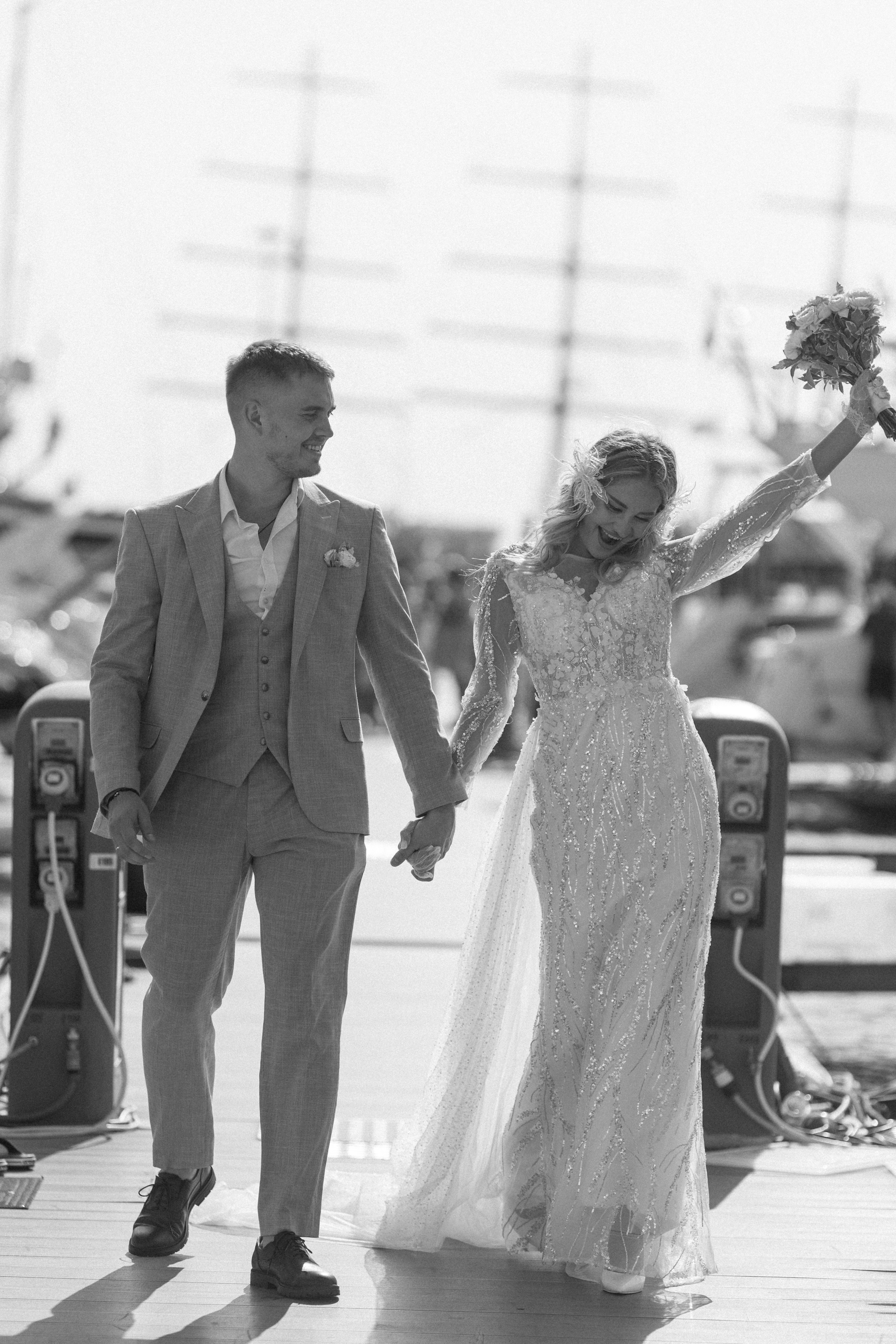 Морской порт № 2. Свадебный портретный фотограф видеограф Кирилл Соборный в Сочи Адлере