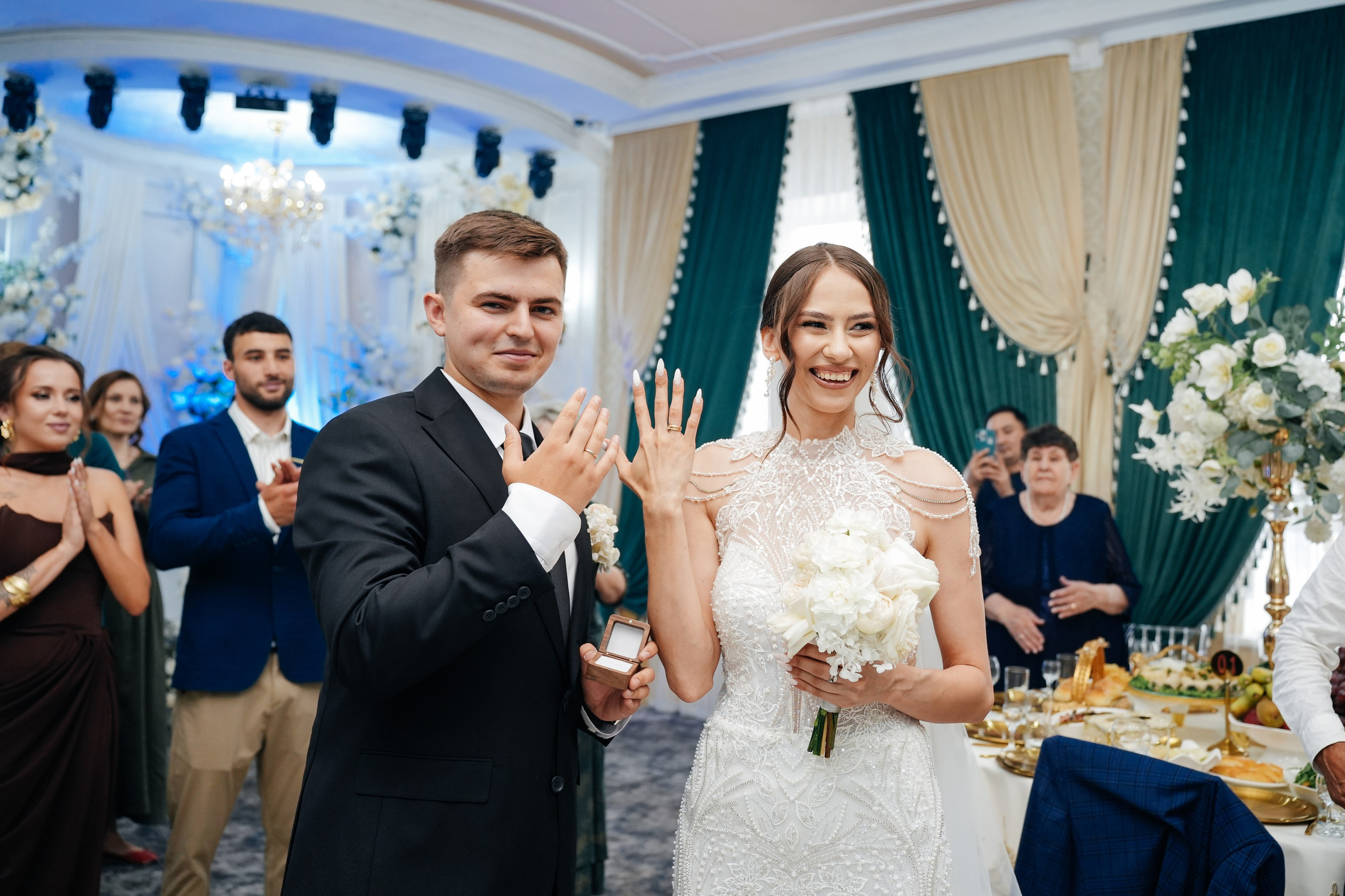 Свадьба (Банкет). Видеограф и фотограф в Астане | Свадьбы, Қыз ұзату, Тұсау кесер, Юбилей