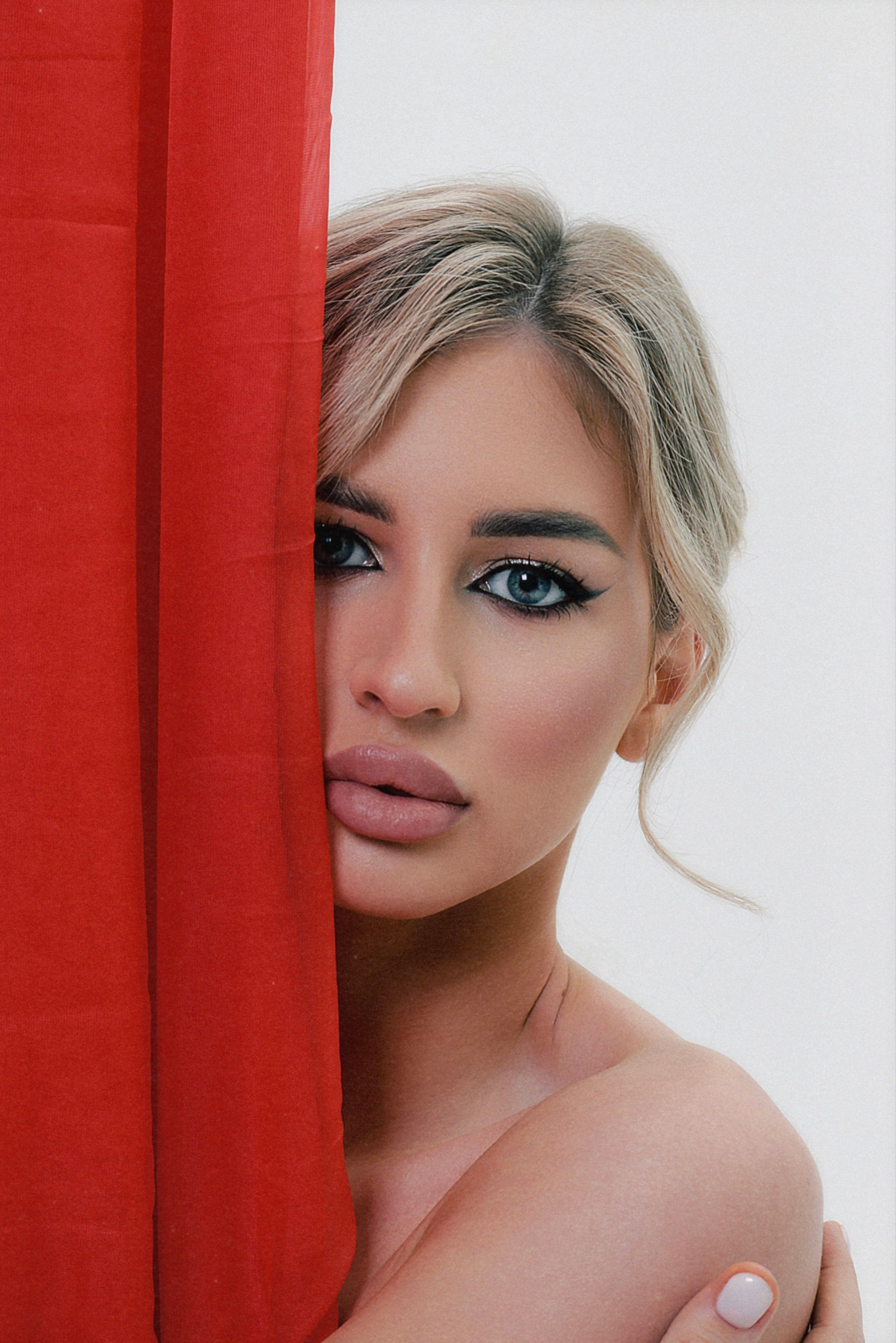 Фотограф в Москве, индивидуальные фотосессии Москва, съемки для маркетплейсов Москва, съемки мероприятий Москва, видеосъемка Москва, Фотограф Одинцово, индивидуальные фотосессии Одинцово, съемки для маркетплейсов Одинцово, съемки мероприятий Одинцово, видеосъемка Одинцово