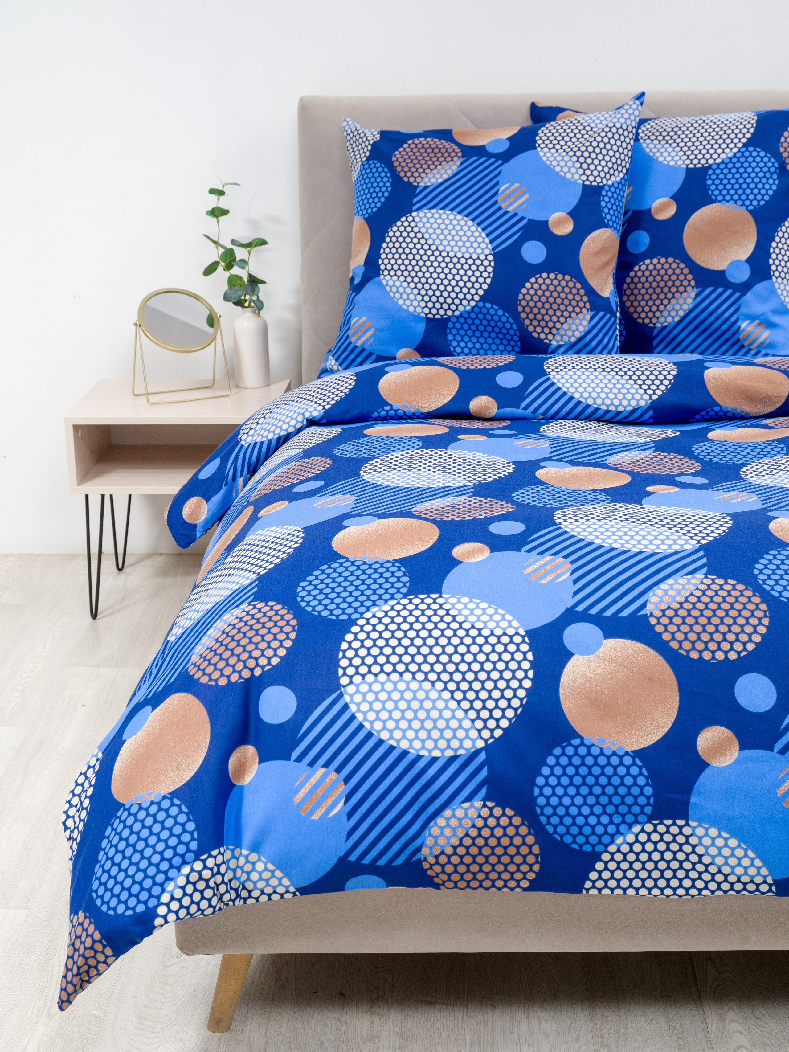 Съемка в студии «Изюм». Фотограф для маркетплейсов в г. Иваново Клещенок Юлия