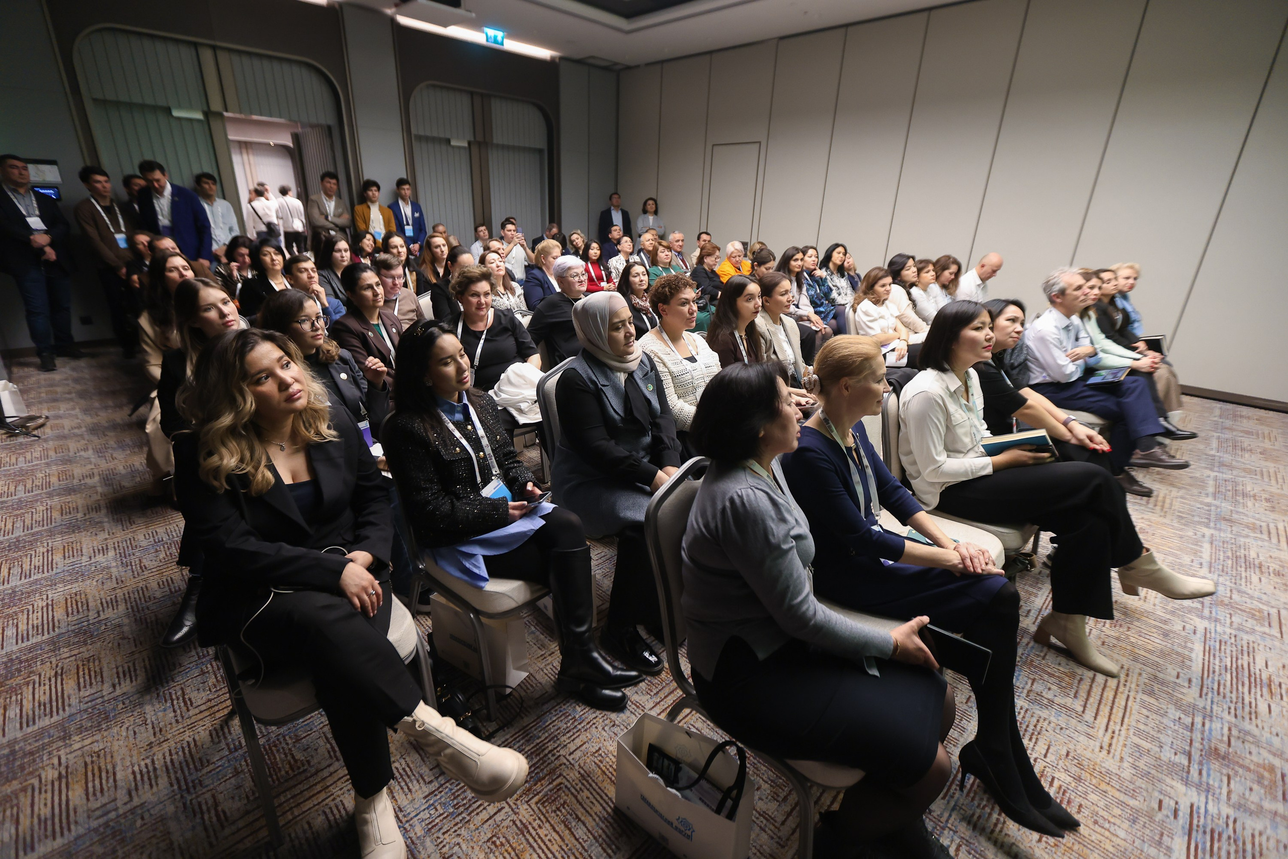 Форум. Человекоцентричное управление. Евгений Матвеев — фотограф в Санкт-Петербурге