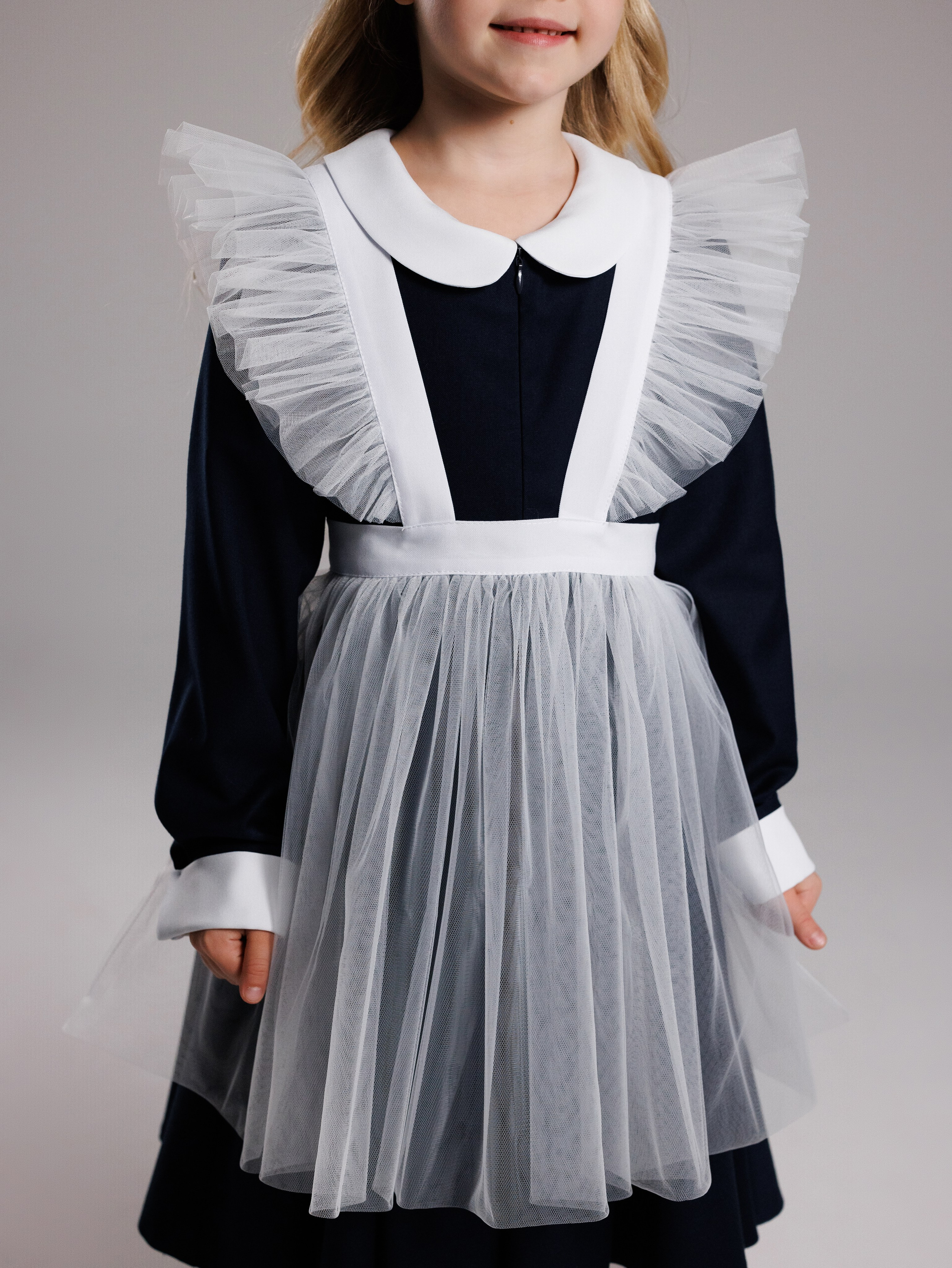 Фотосъёмка школьных фартуков для маркетплейса. Семейный и детский фотограф в Краснодаре Анна Трашкова