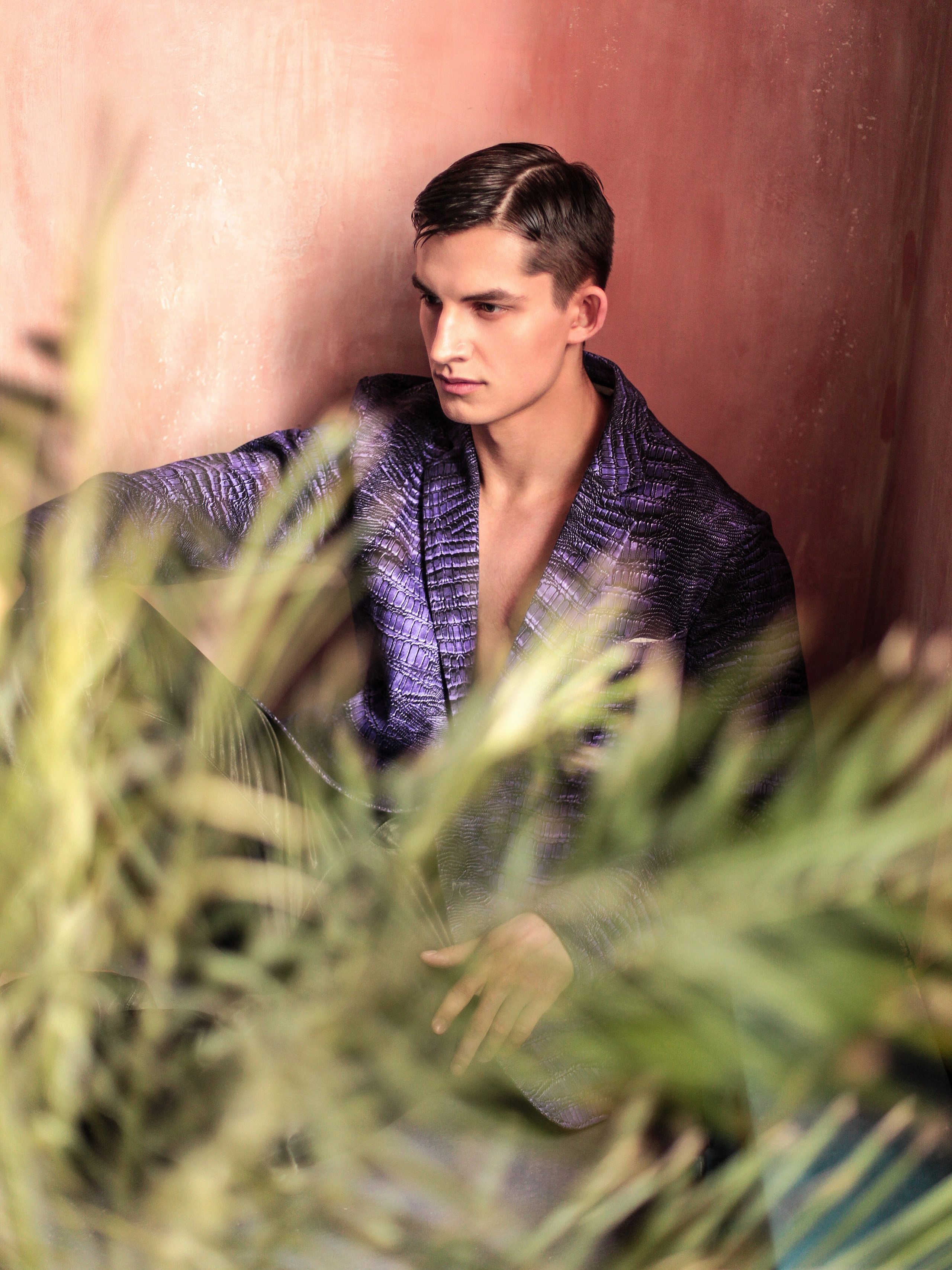 Алексей Б, 188 см, 48-50 р-р. KED Production — продакшн из СПб. Создаём фото, видео и контент, который помогает брендам и селлерам продавать больше