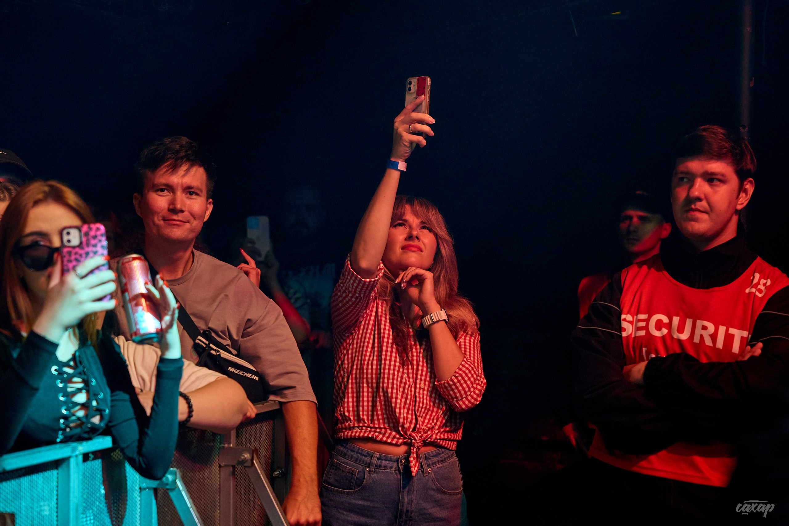 ONYX. Профессиональный фотограф в Екатеринбурге Юра Сахар