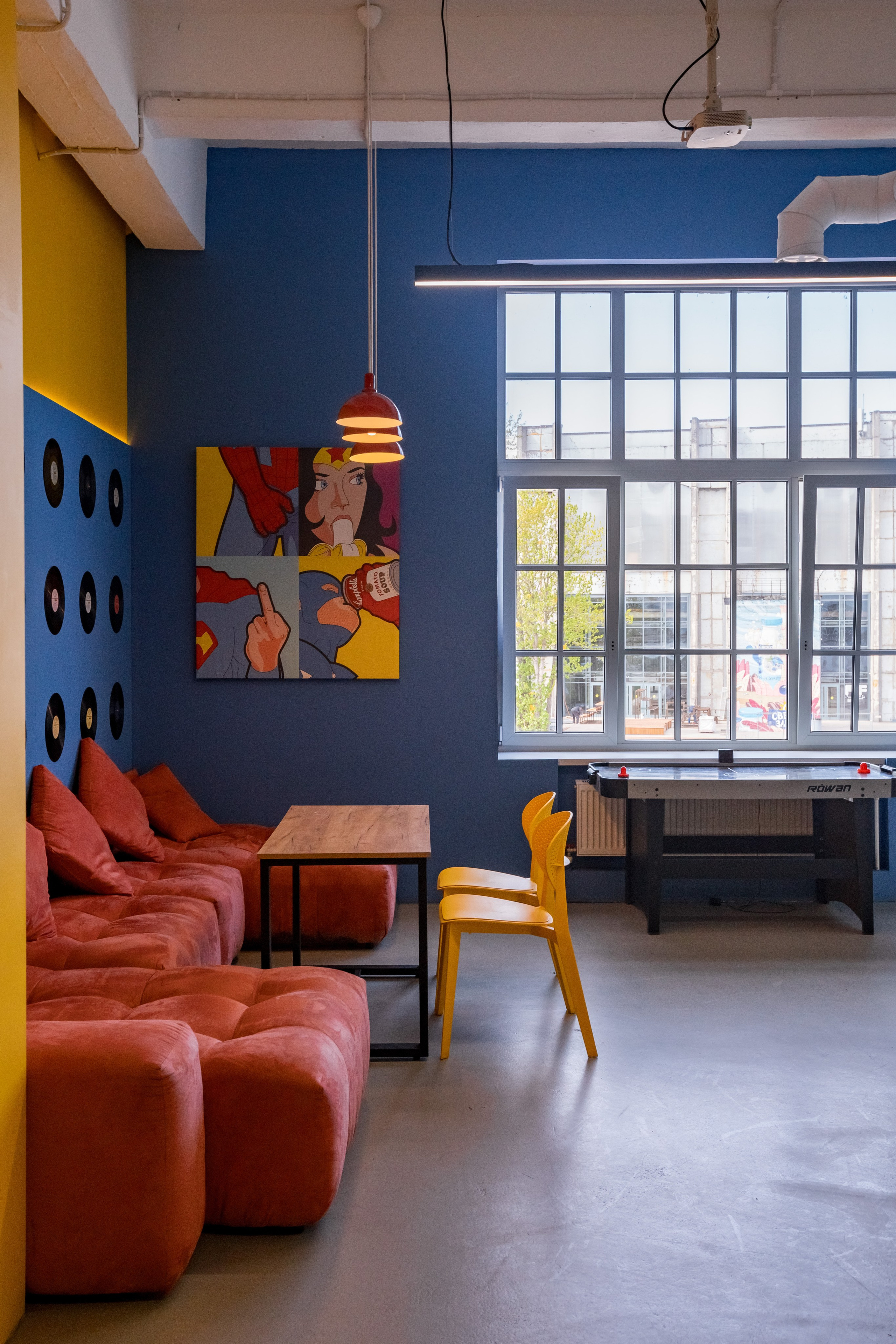 Mr. Karaoke (лето). Аренда лофта в СПб для мероприятий