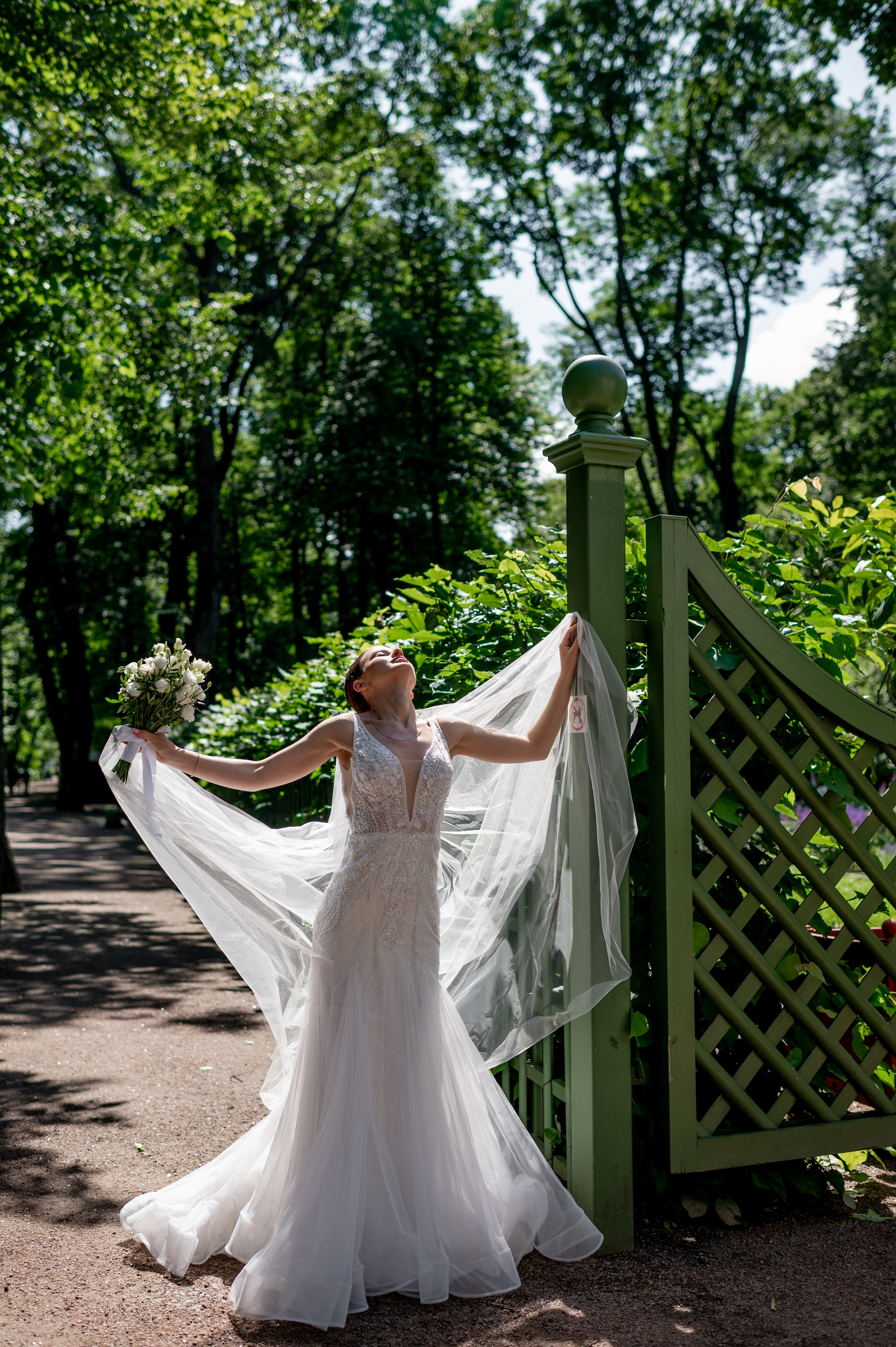Елизавета и Максим (фотосессия у Дворца Штиглица, набережная Мойки и у Законодательного собрания). Портретный, семейный и свадебный фотограф в Санкт-Петербурге и в Пушкине Ширяев Денис