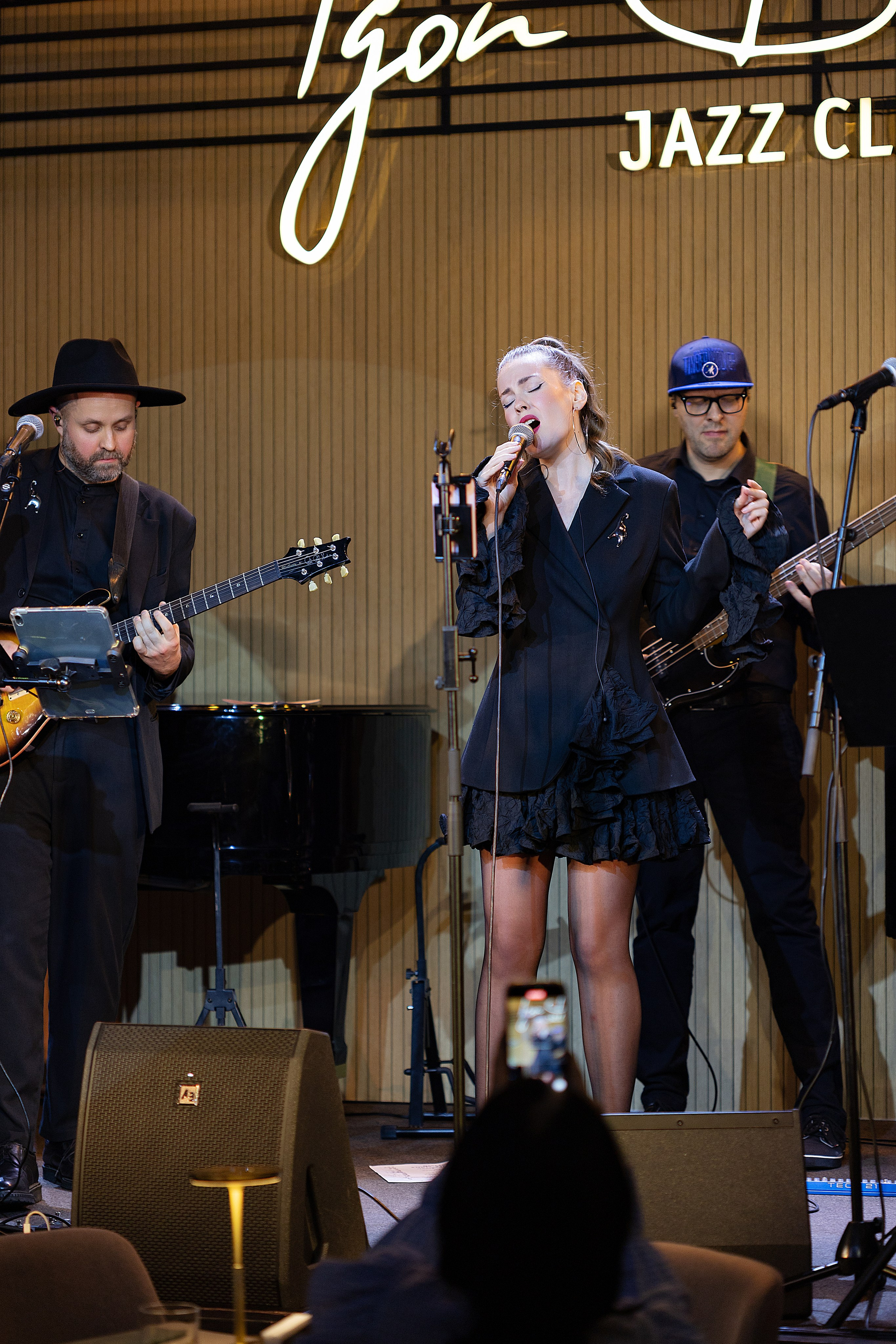 Джаз-клуб Игоря Бутмана | Санкт-Петербург, 2025. Репортажный фотограф