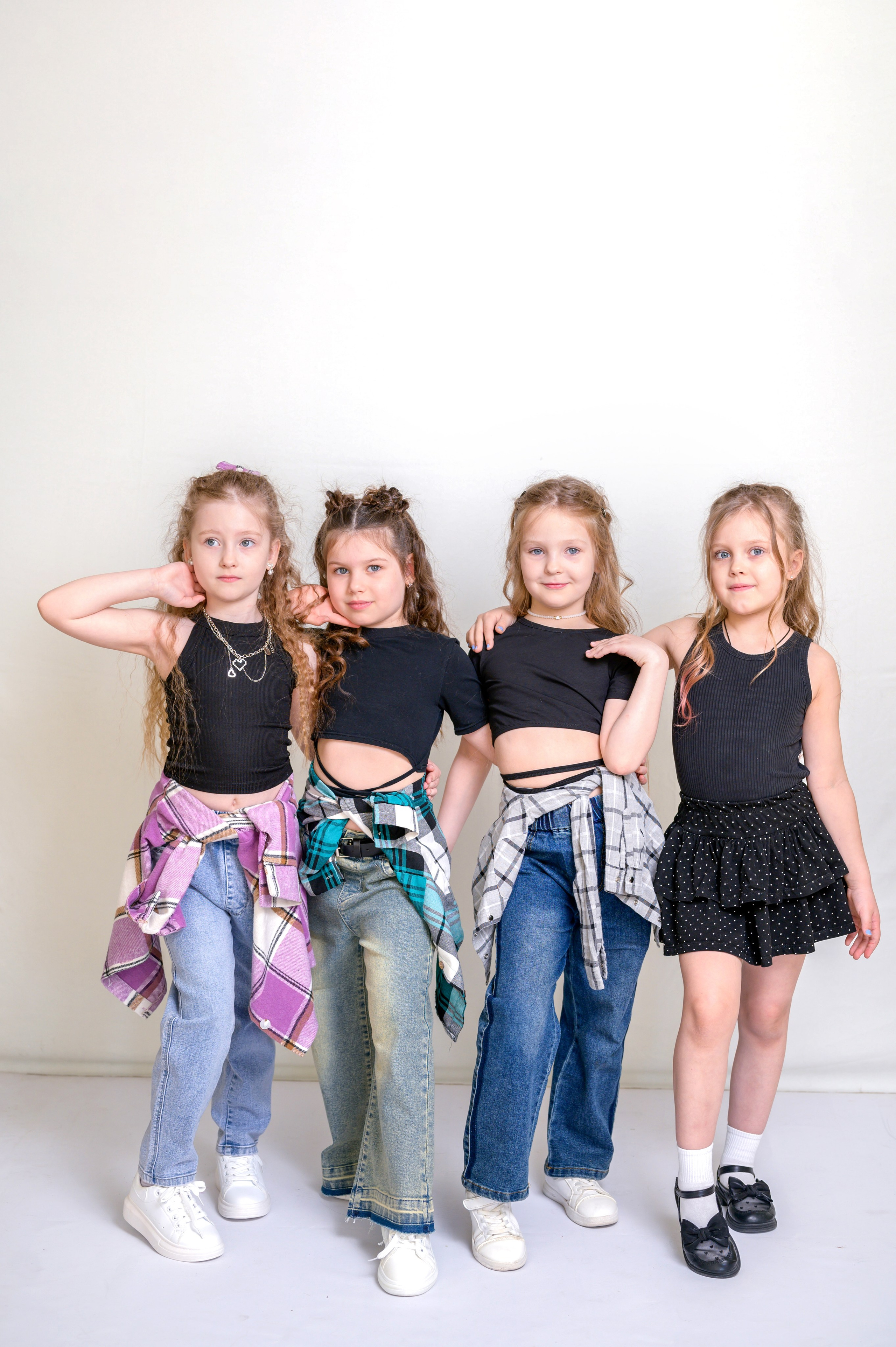 Д/с№ 3к3 группа «Фантазёры» (индивидуальный дизайн) + рисунки детей. Фотограф новорожденных, семейный детский в Тюмени Татьяна Морозова