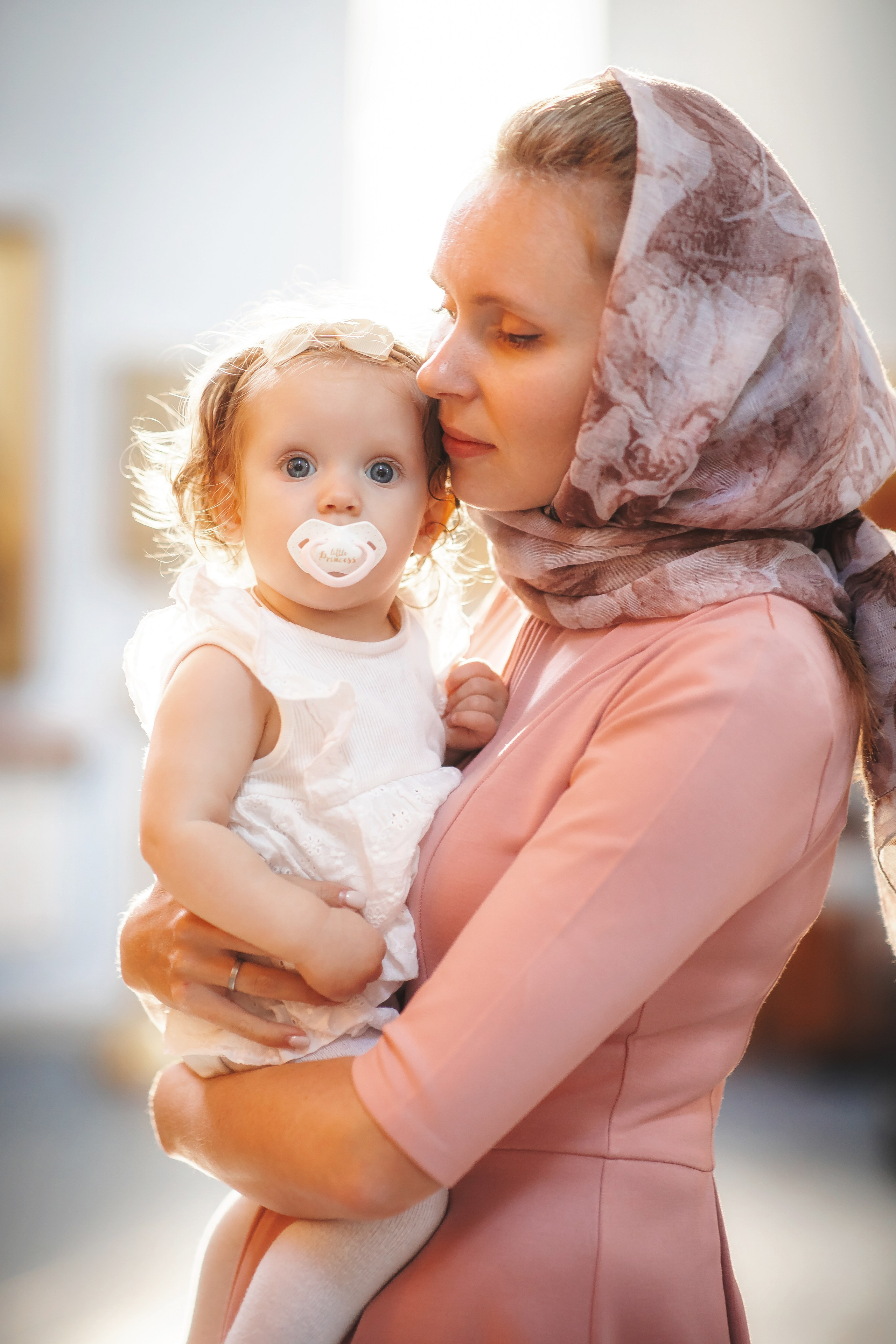 Храм Успения Пресвятой Богородицы. Свадебный и семейный фотограф в Санкт- Петербурге